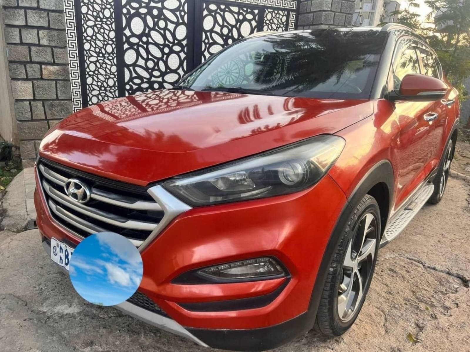 2017 HYUNDAI TUCSON — photo 2
