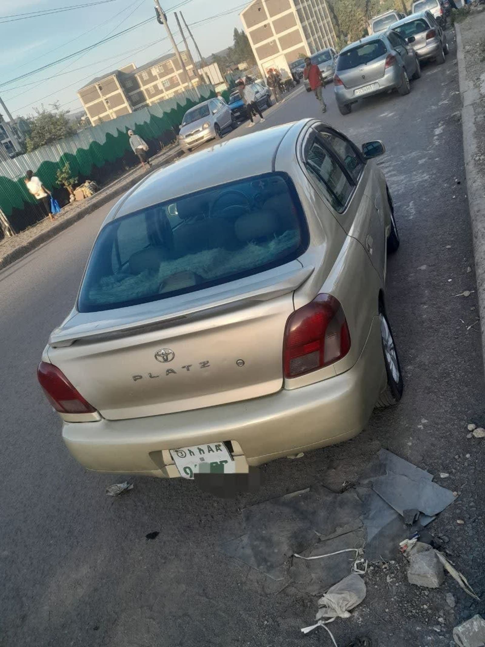 2000 Toyota Platz — photo 3