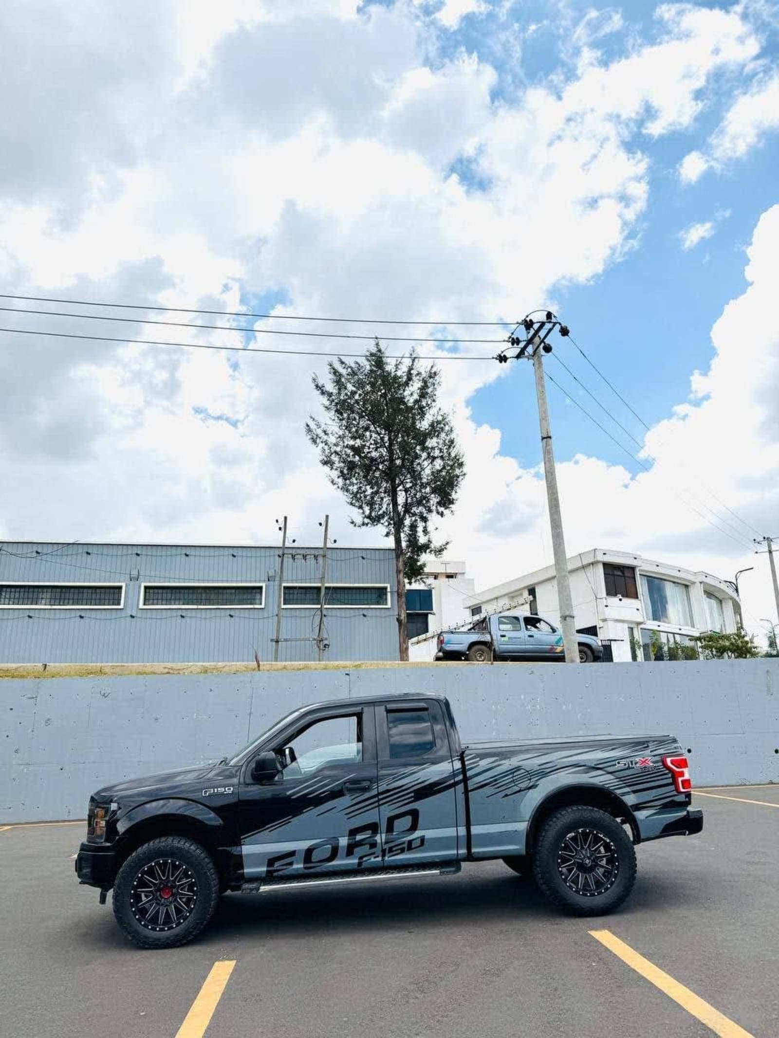 2020 Ford F-150 -STX — photo 4
