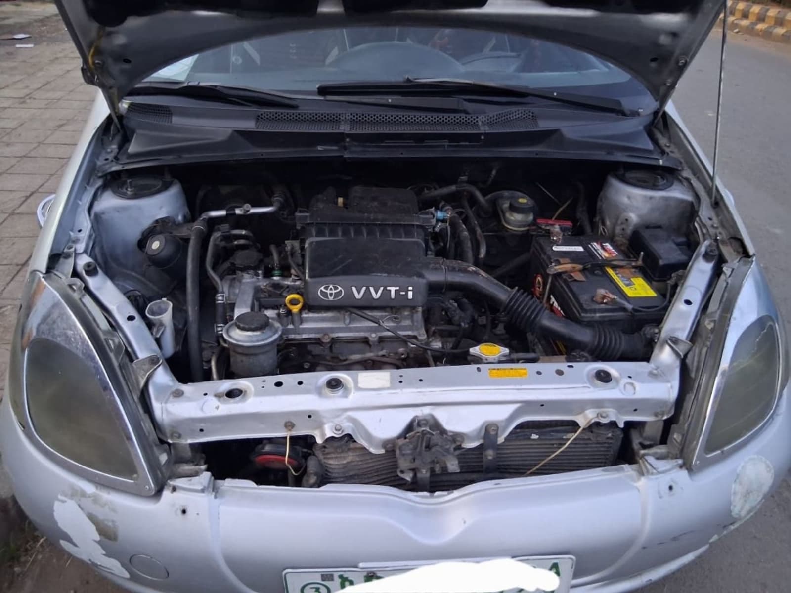 2002 Toyota Vitz Yaris — photo 3