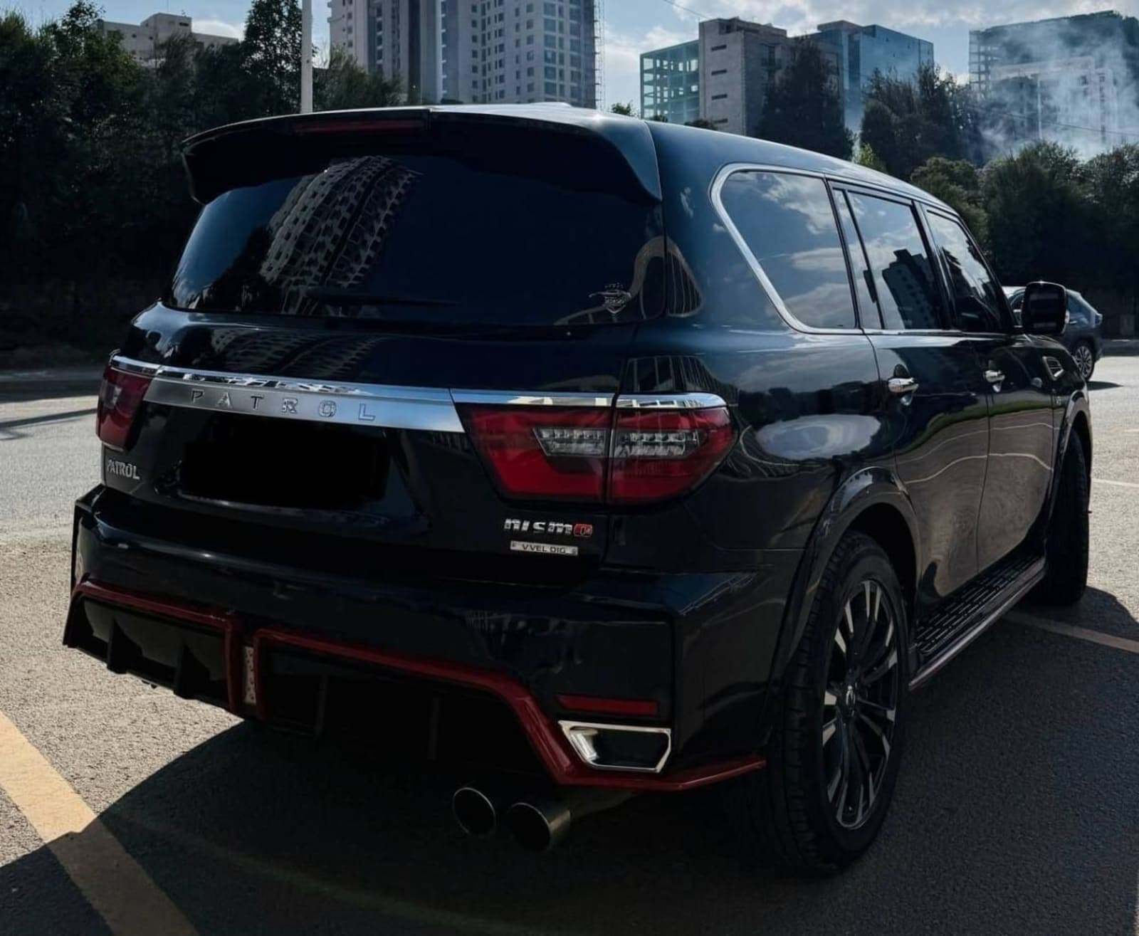 2017 Nissan Patrol Nismo — photo 3