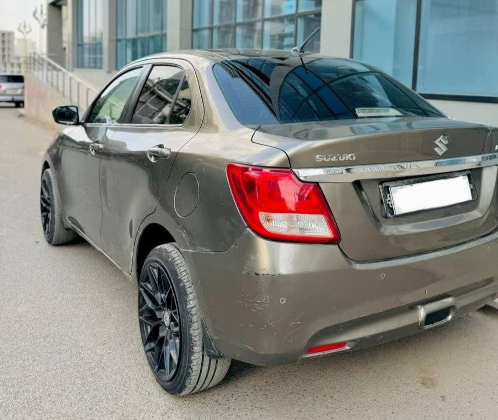 2021 Suzuki Dzire — photo 2