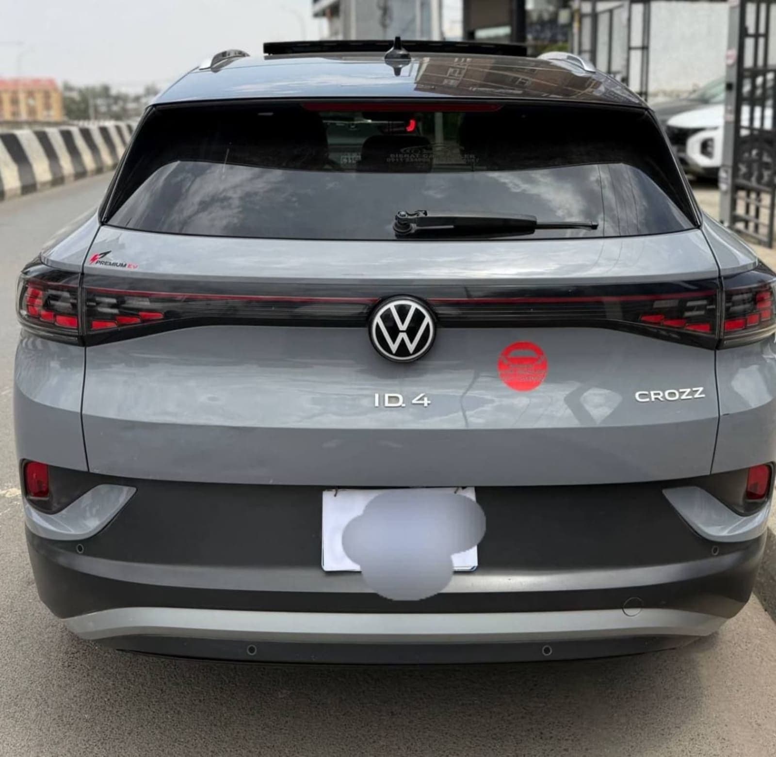 2022 Volkswagen ID.4 Crozz Pro — photo 4