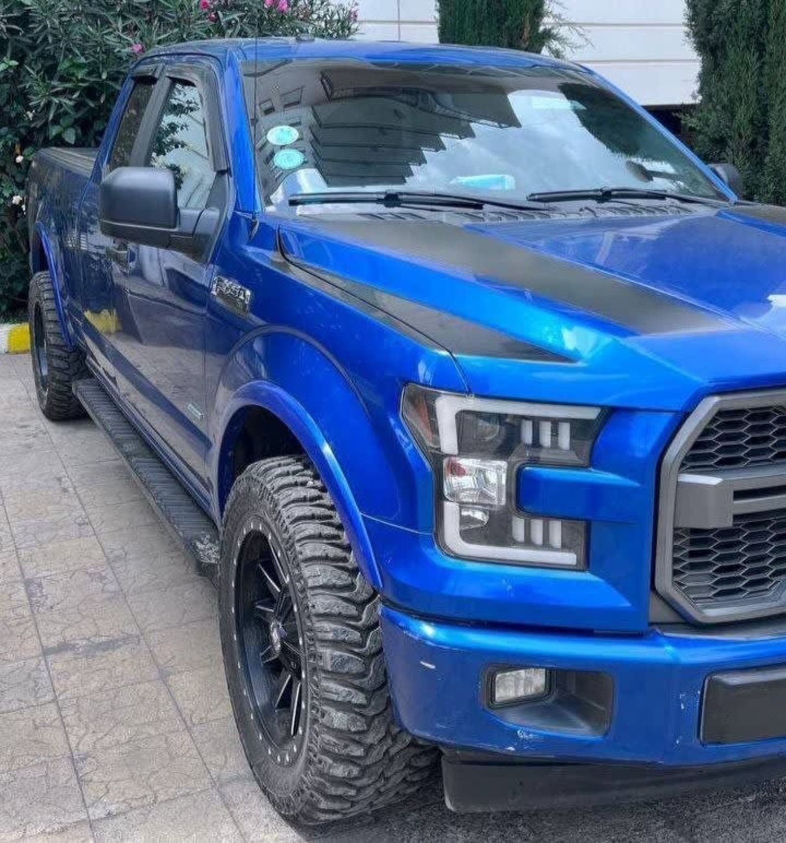 2018 Ford F-150 XLT — photo 2