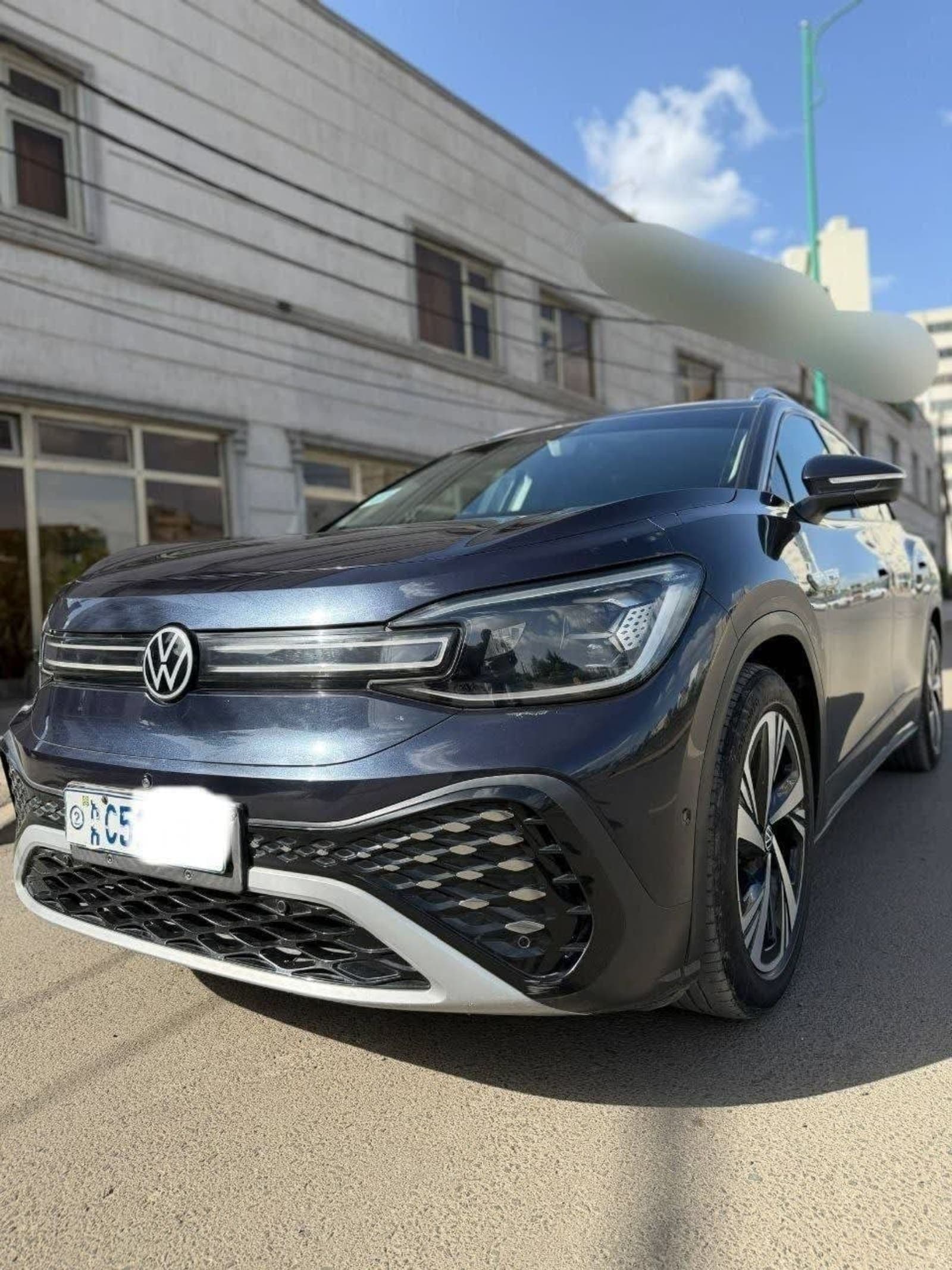 2022 Volkswagen ID.6 Crozz Pro — photo 3