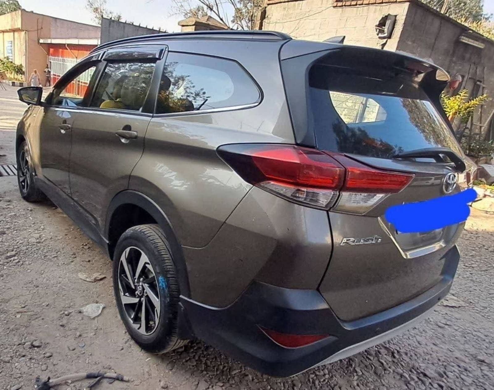 2021 Toyota Rush (G-Type) — photo 2