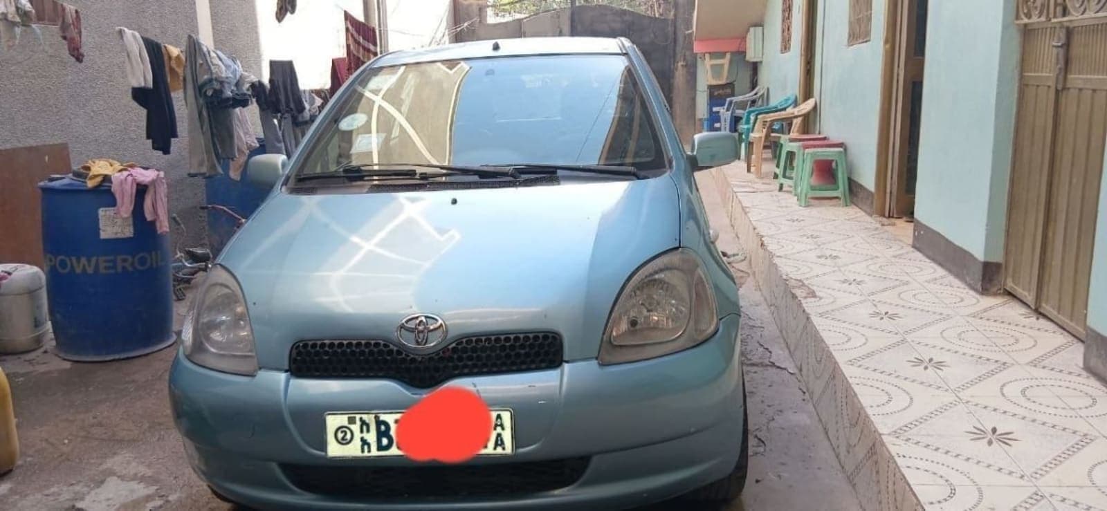 2001 Toyota Vitz — photo 2