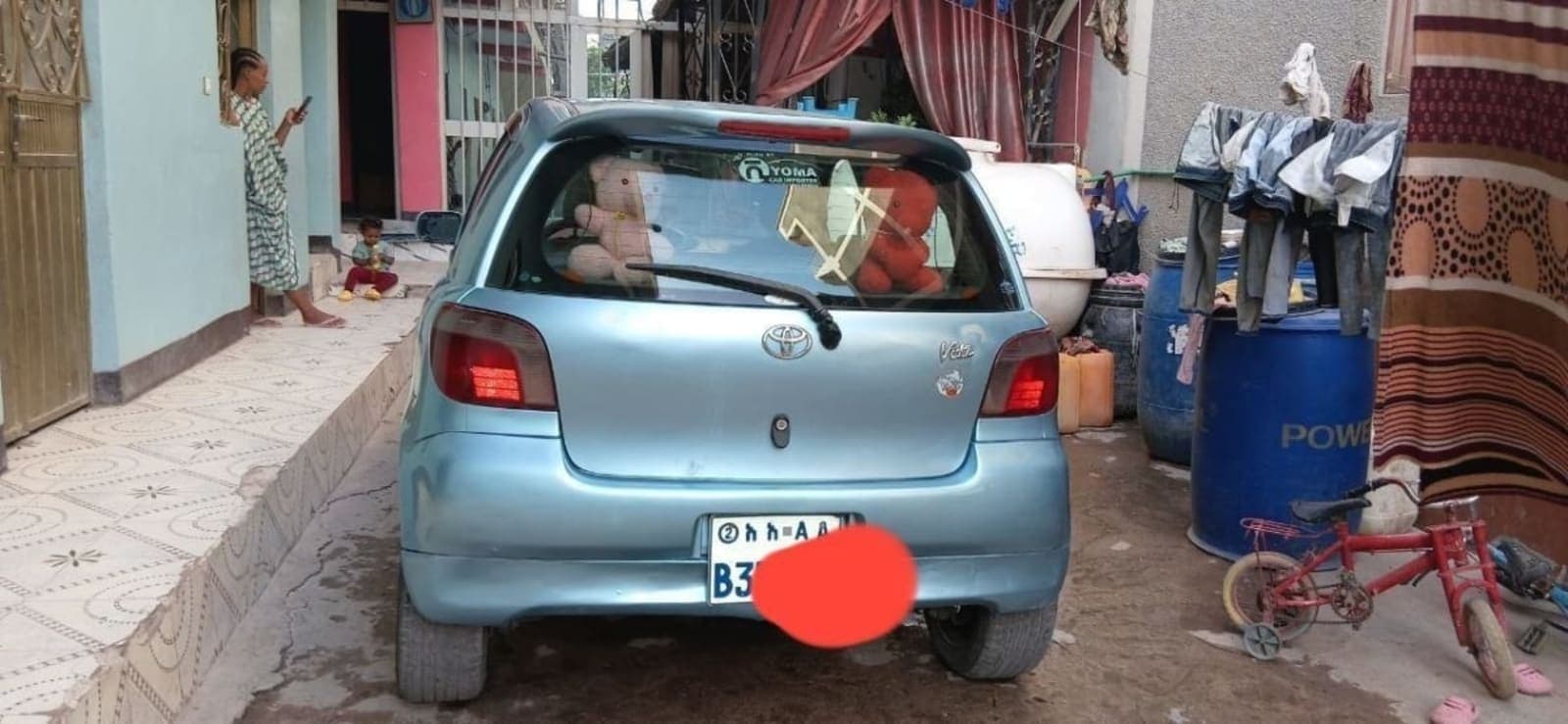 2001 Toyota Vitz — photo 3