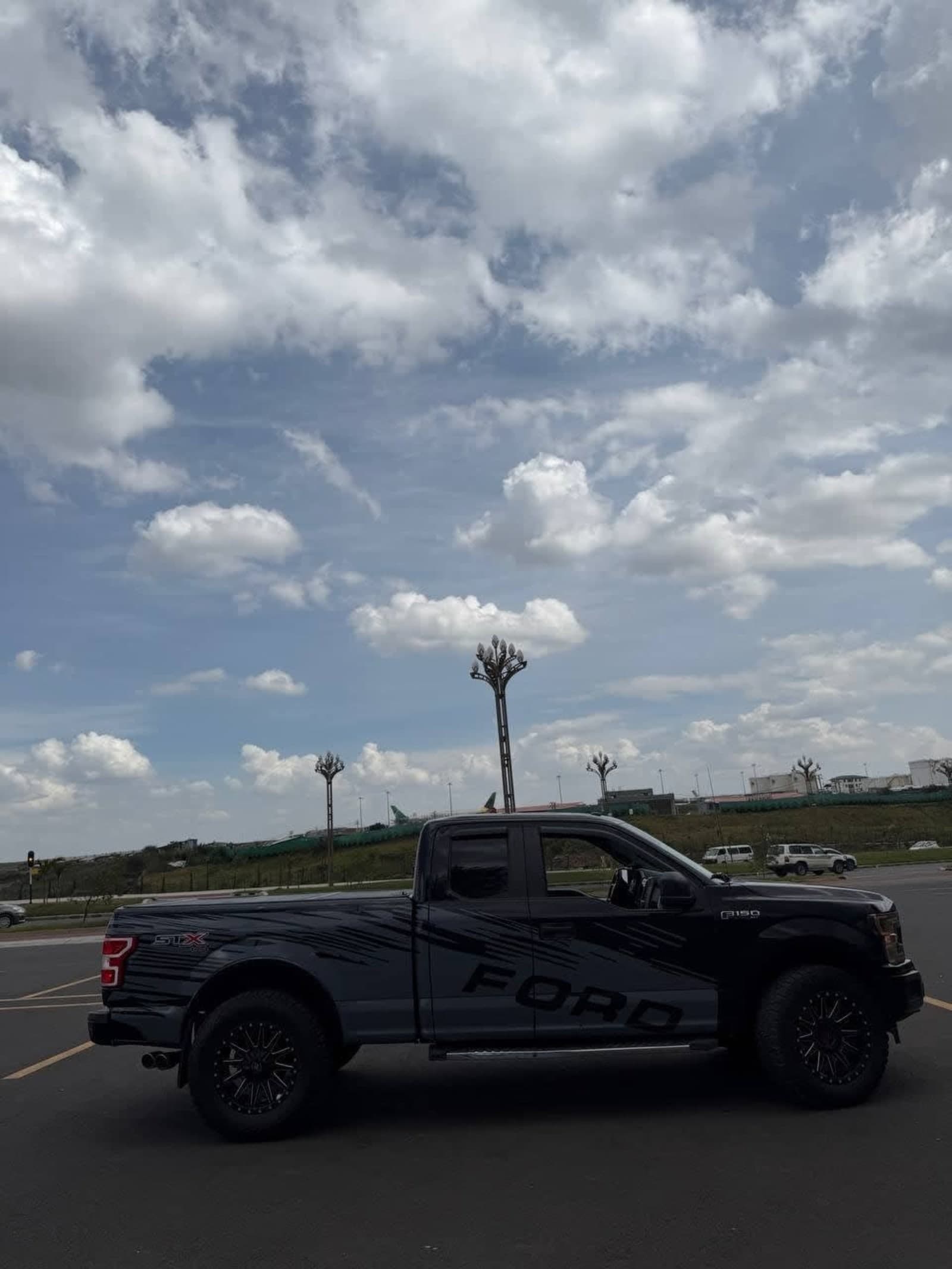 2020 Ford F150 XLT — photo 2