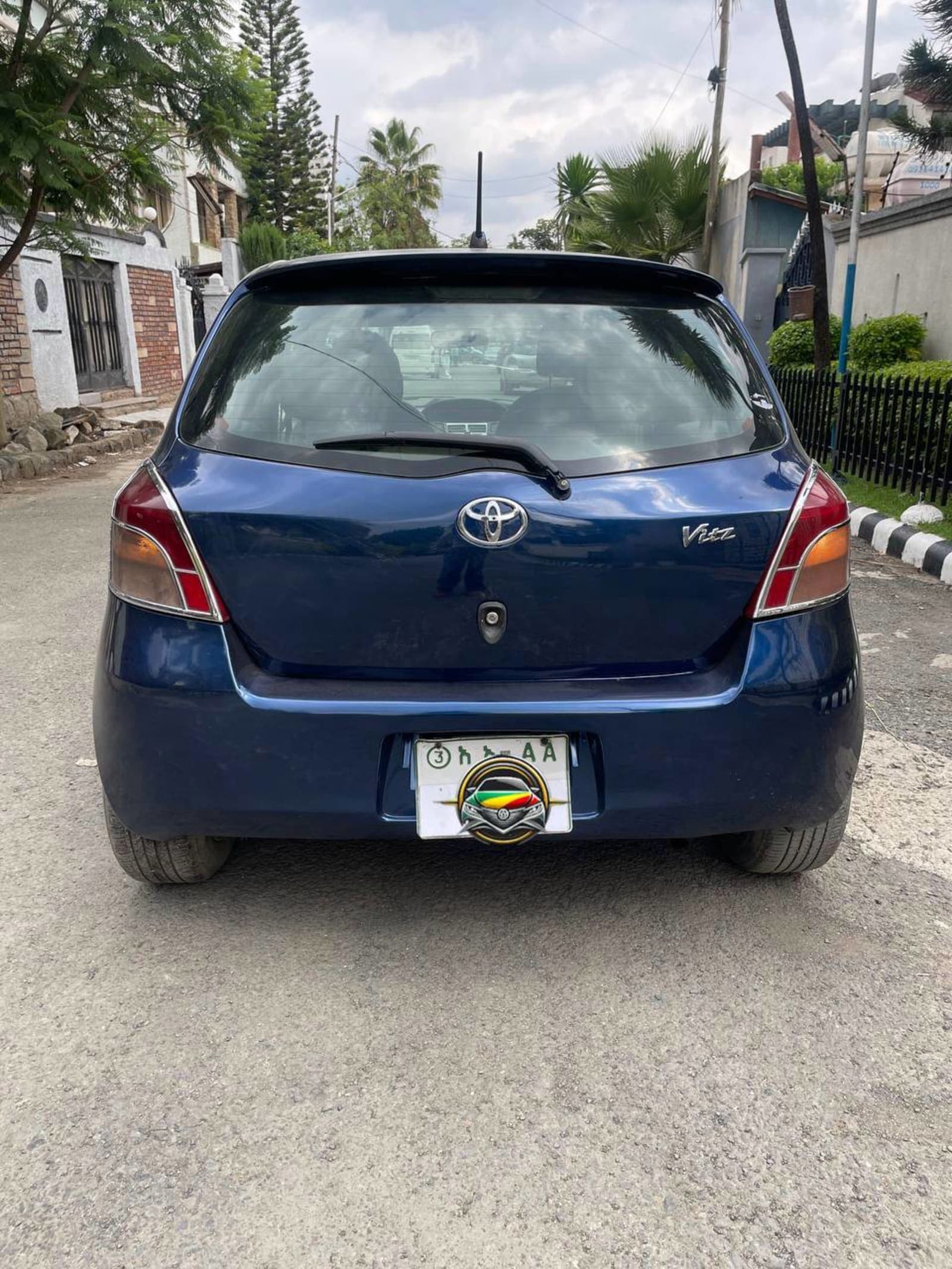 2007 Toyota Yaris Compact — photo 6