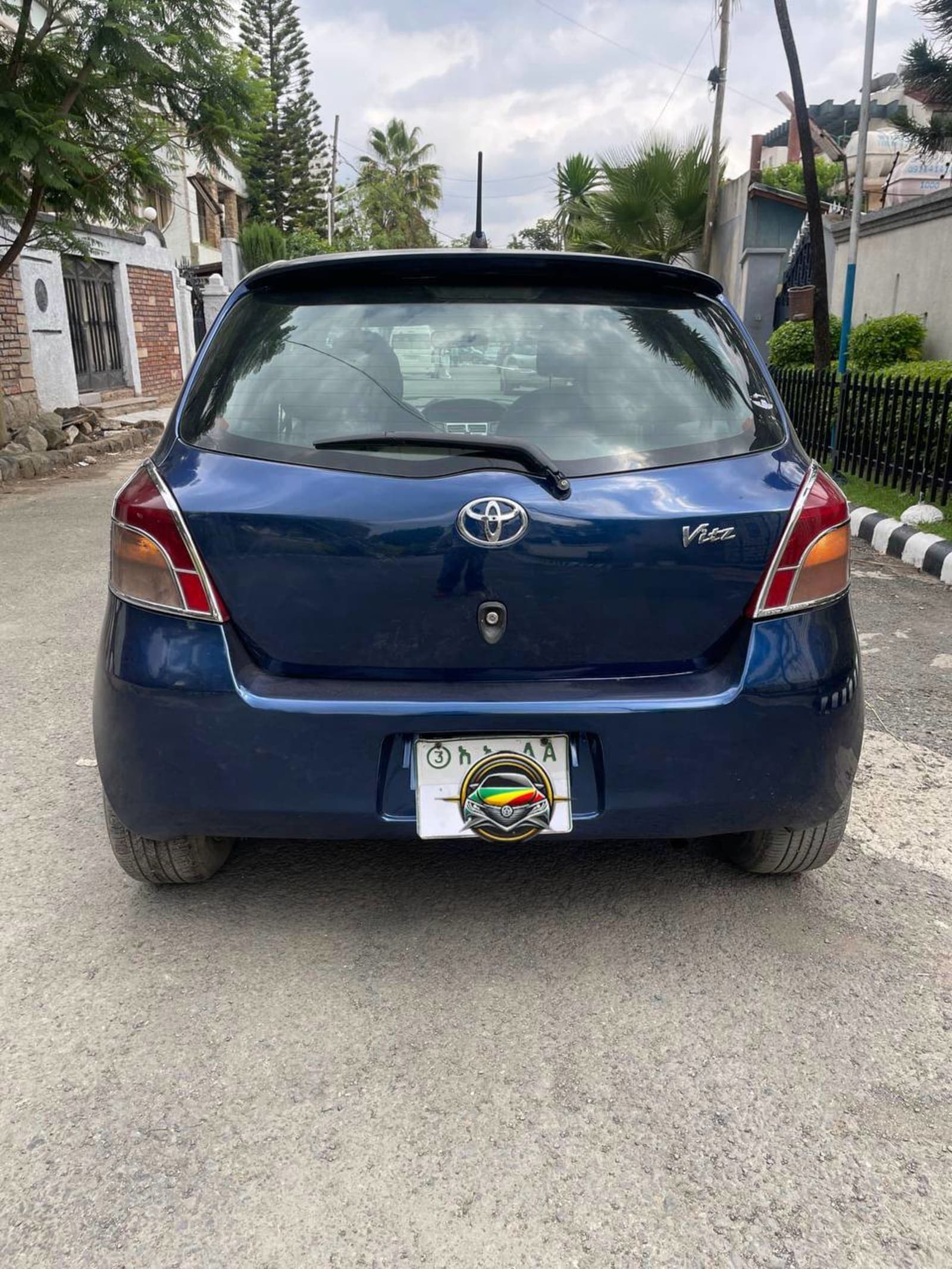 2007 Toyota Yaris Compact — photo 8
