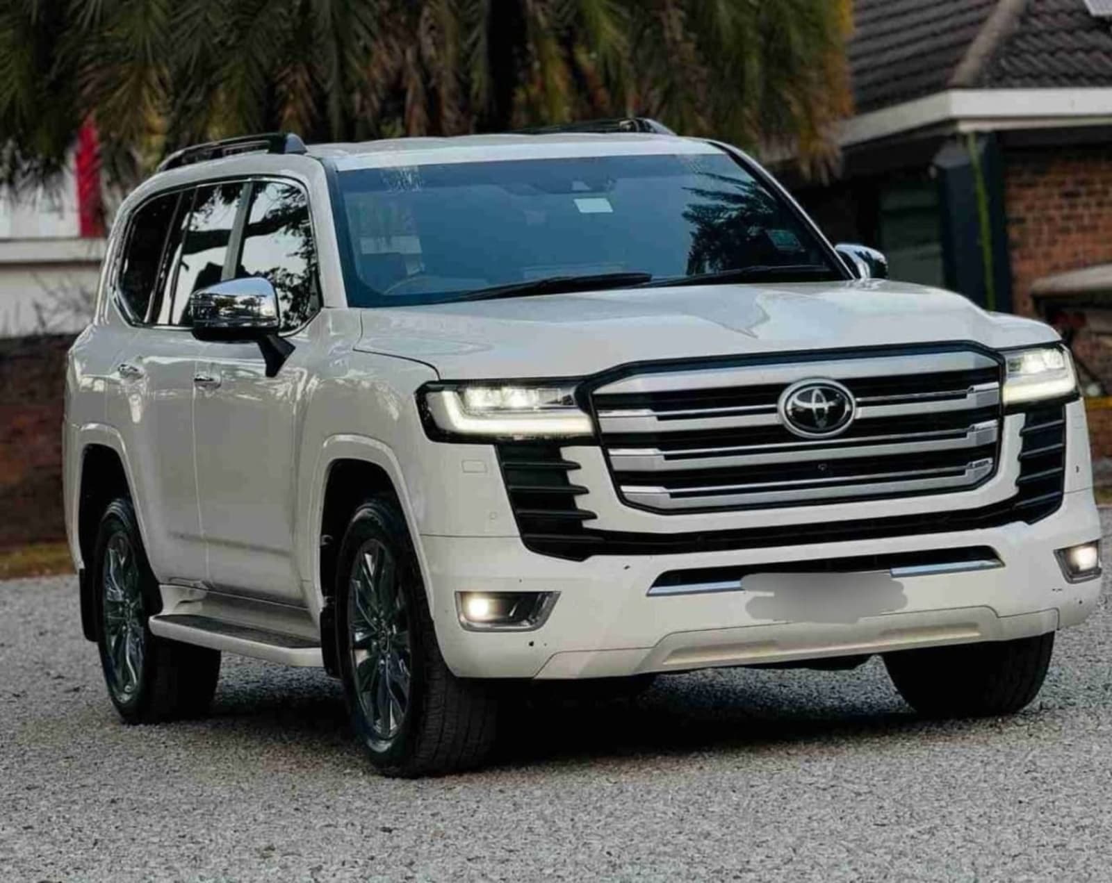 2022 Toyota Land Cruiser V6 VXR
