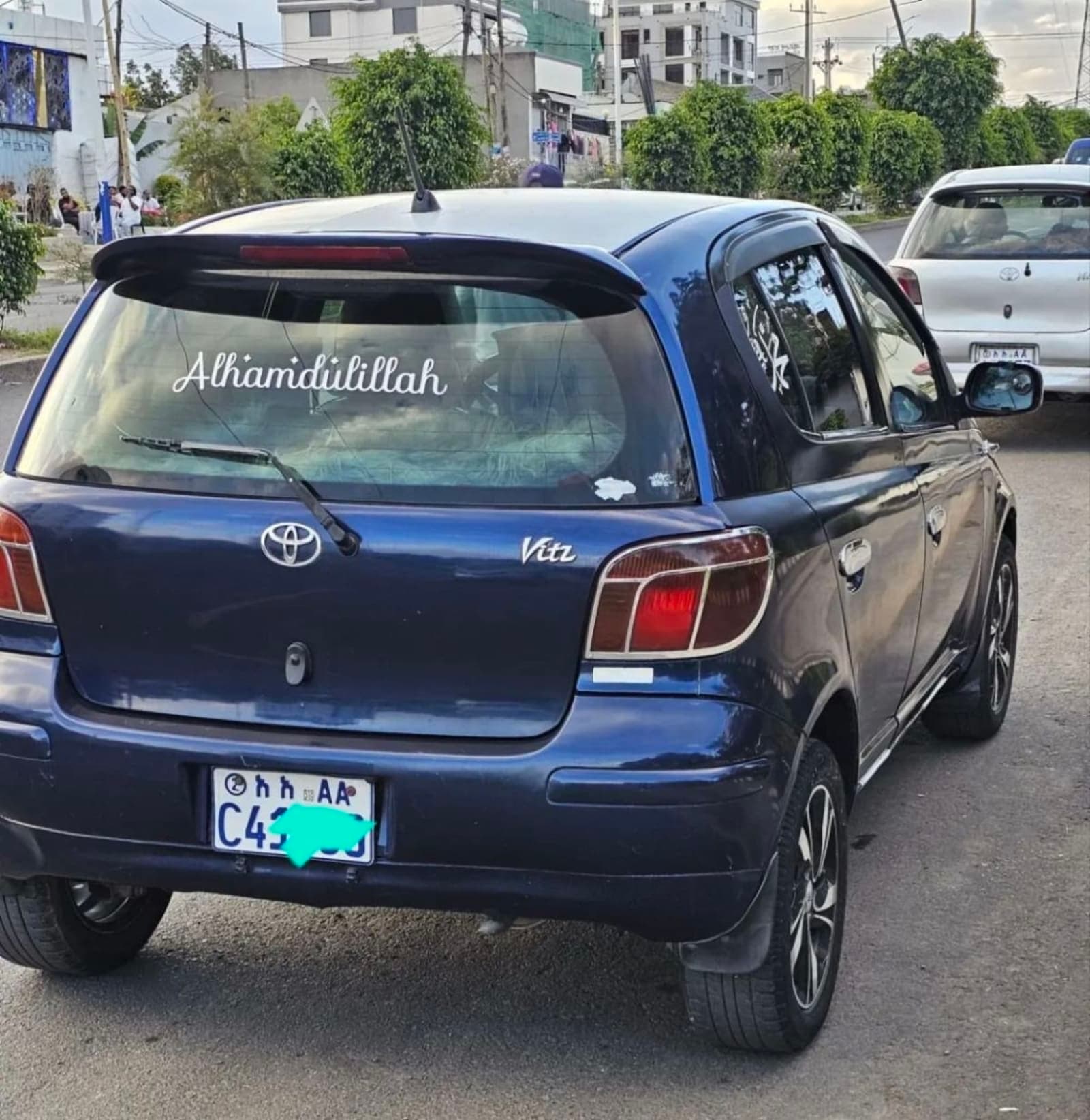 2004 Toyota Vitz — photo 5