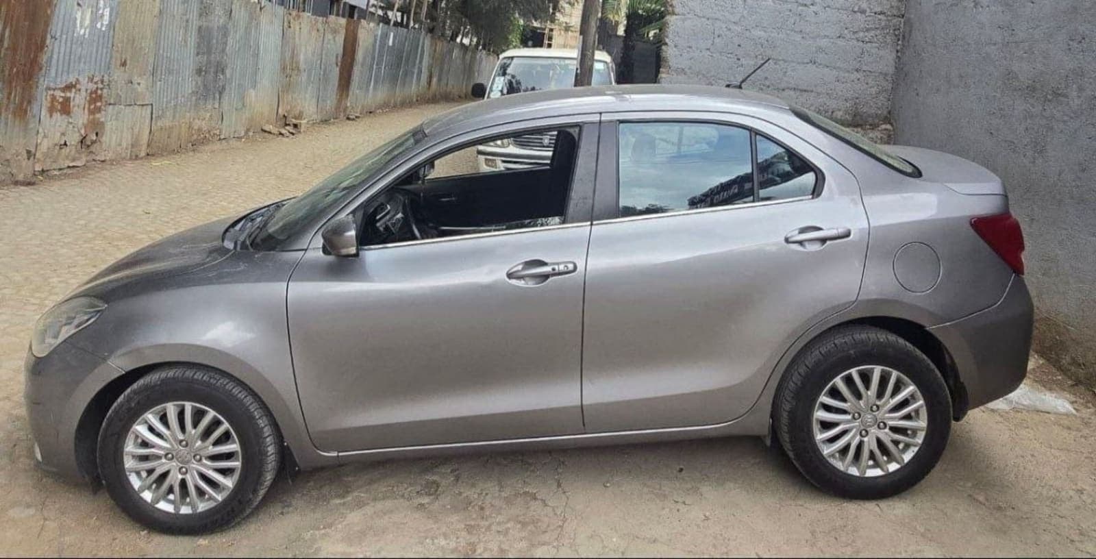 2021 Suzuki Dzire — photo 3
