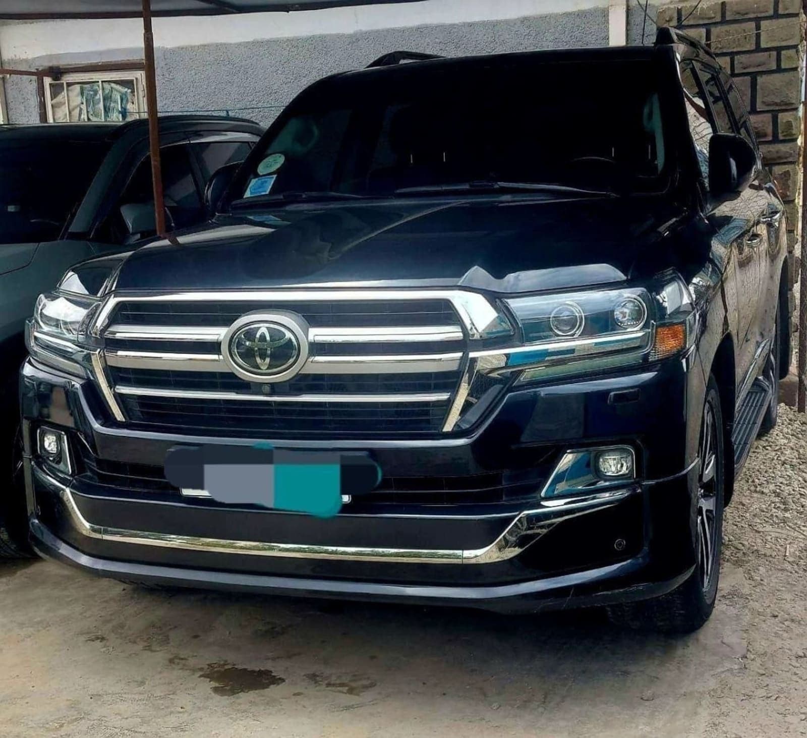 2019 Toyota Landcruiser V8 VXR+ Executive Lounge — photo 3