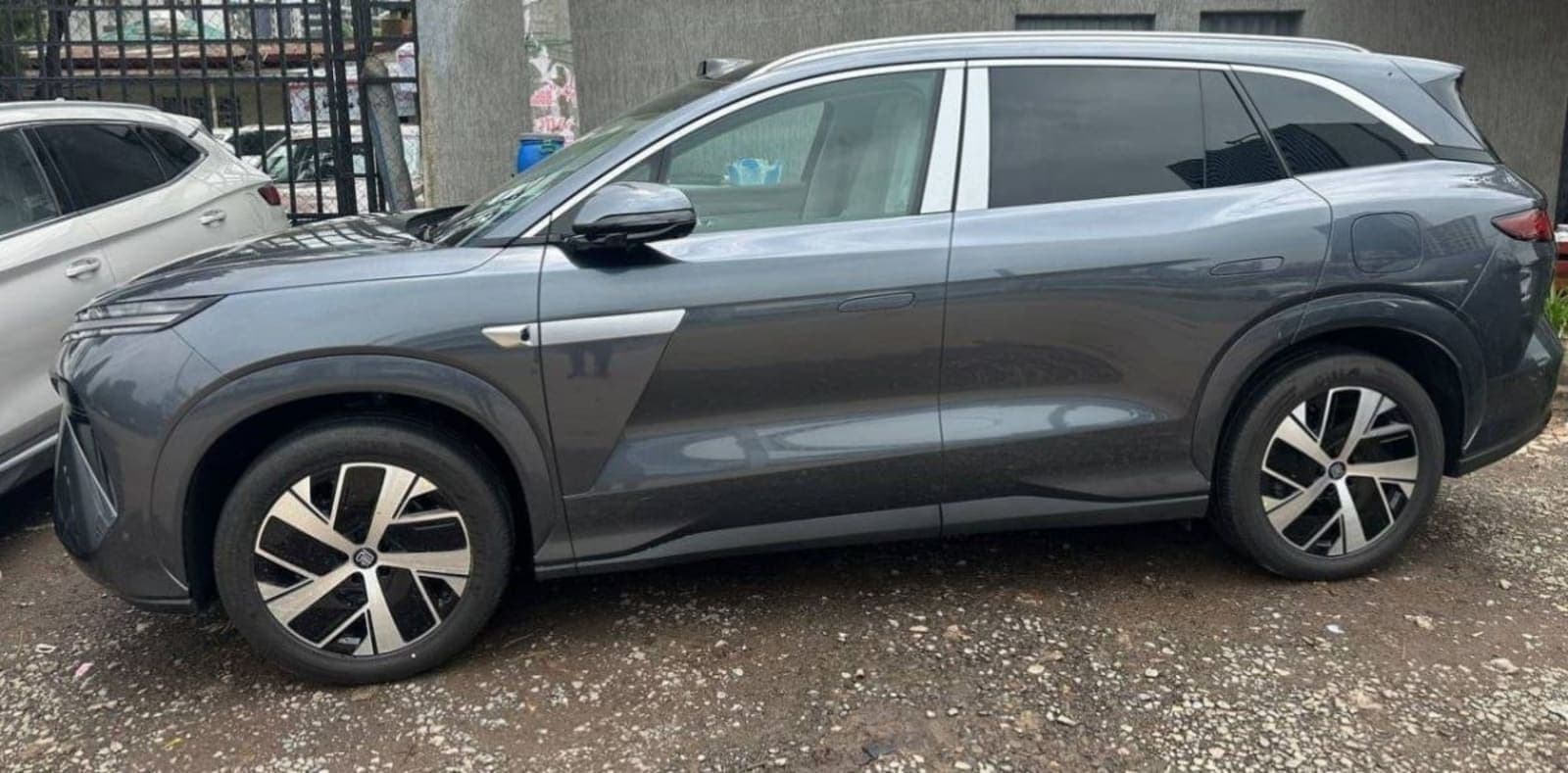 2025 BYD Tang L DM-i Lidar Flagship — photo 5