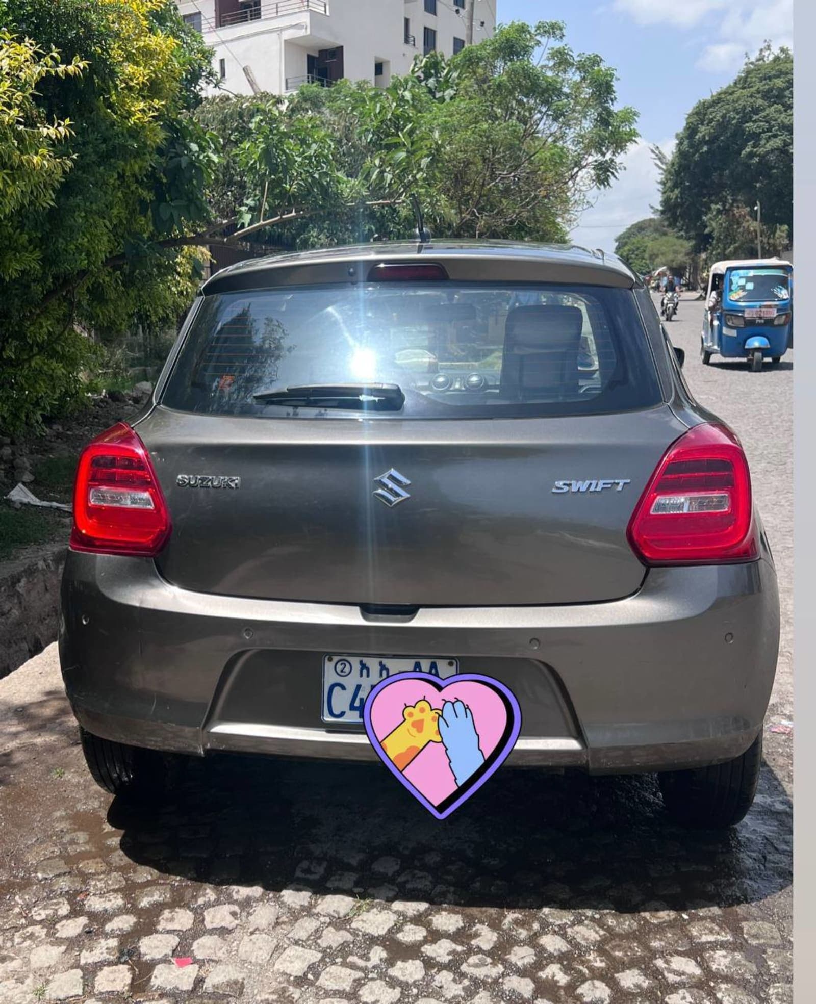 2022 Suzuki Swift — photo 6