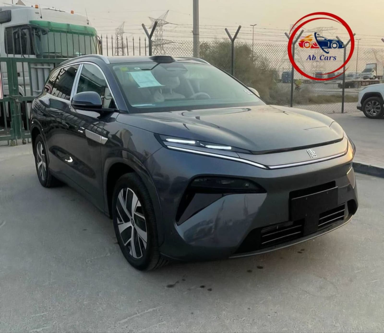 2025 BYD Tang L DM-i — photo 8