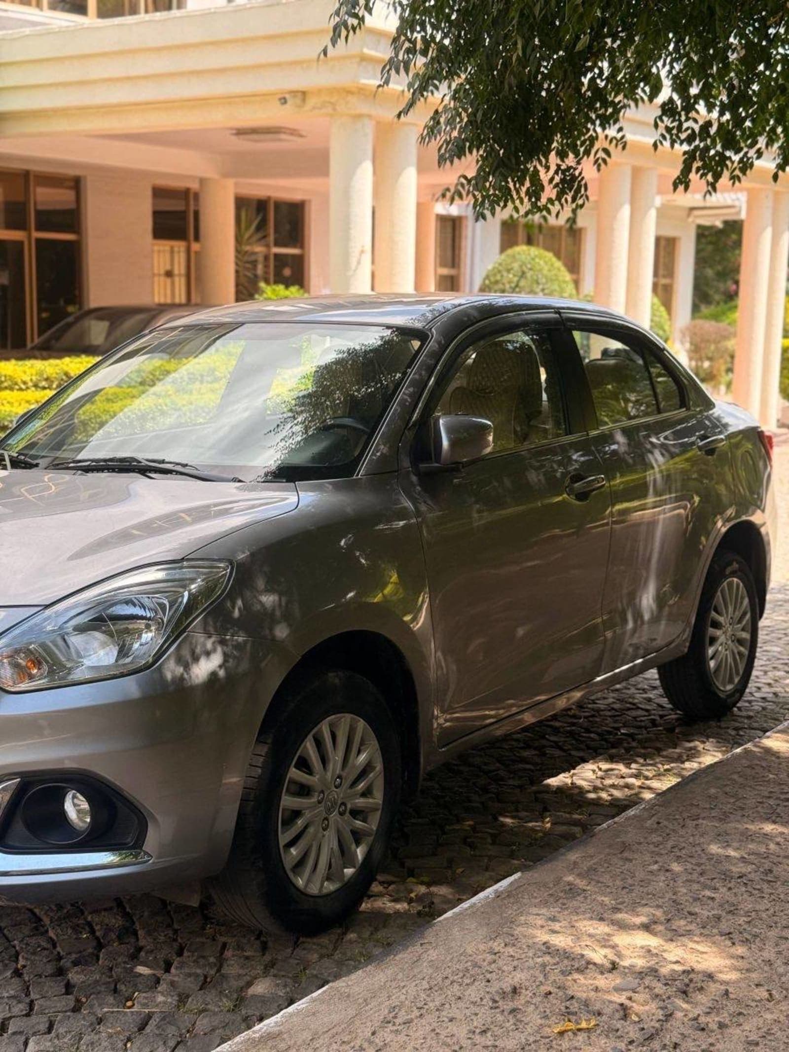 2022 Suzuki Dzire — photo 2