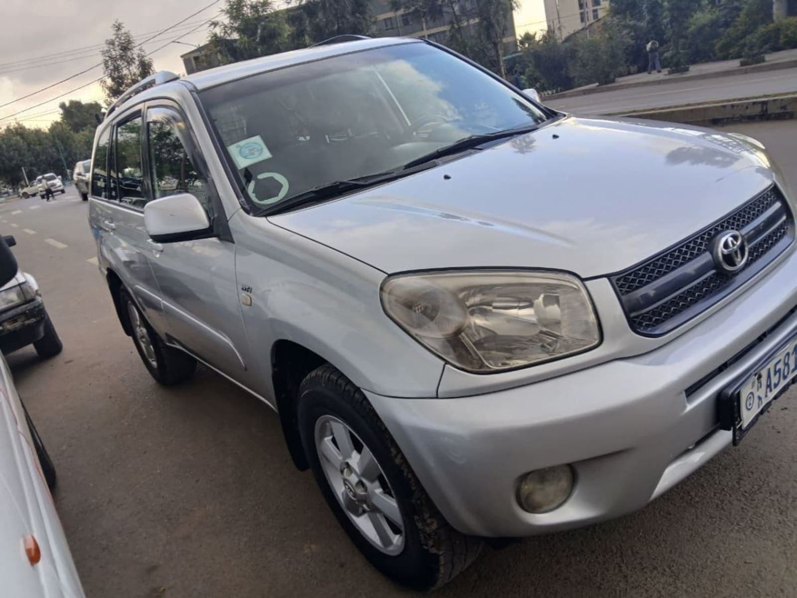 2005 Toyota Rav4 — photo 8
