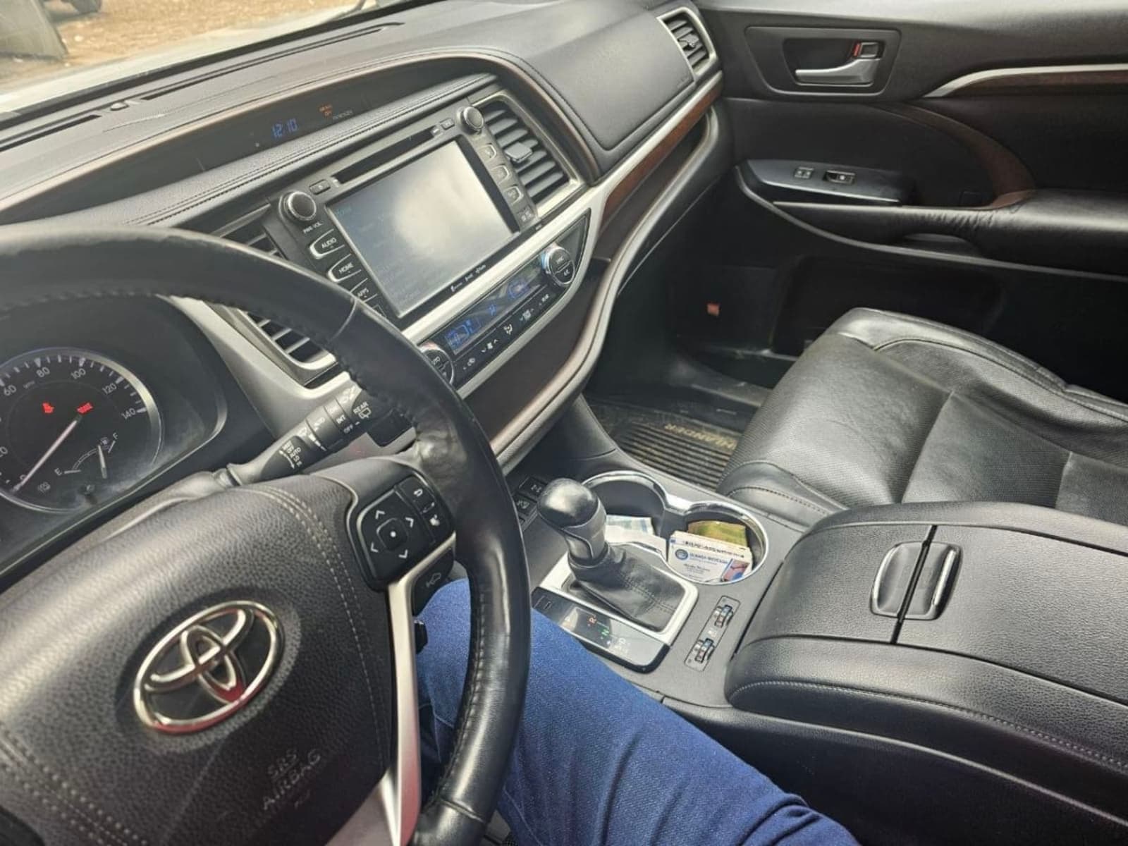 2016 Toyota Highlander V6 — photo 3