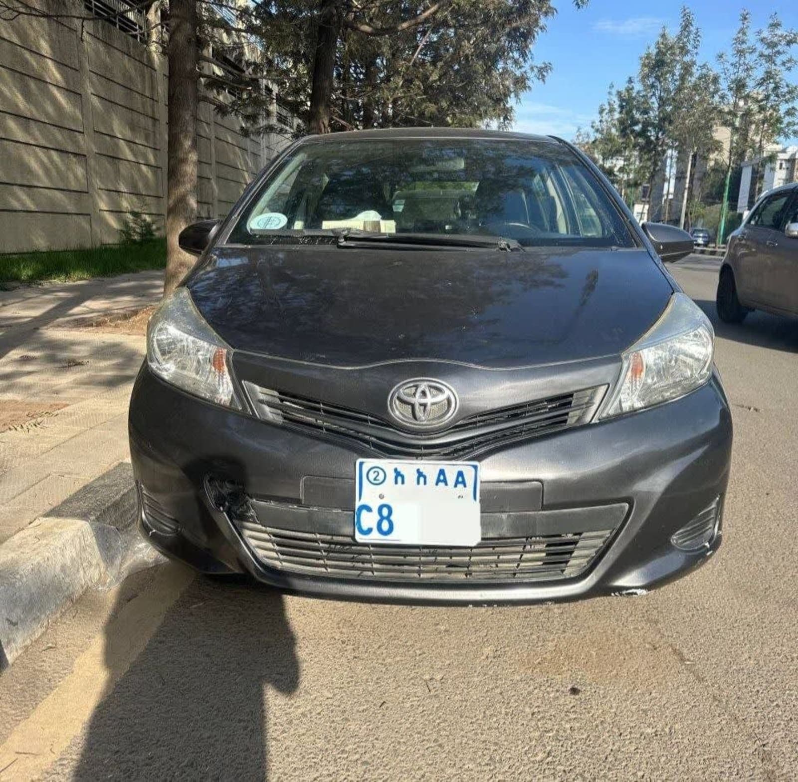 2012 Toyota Yaris Compact — photo 7