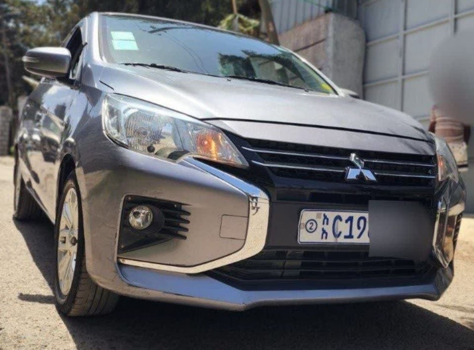 2022 Mitsubishi Attrage — photo 2