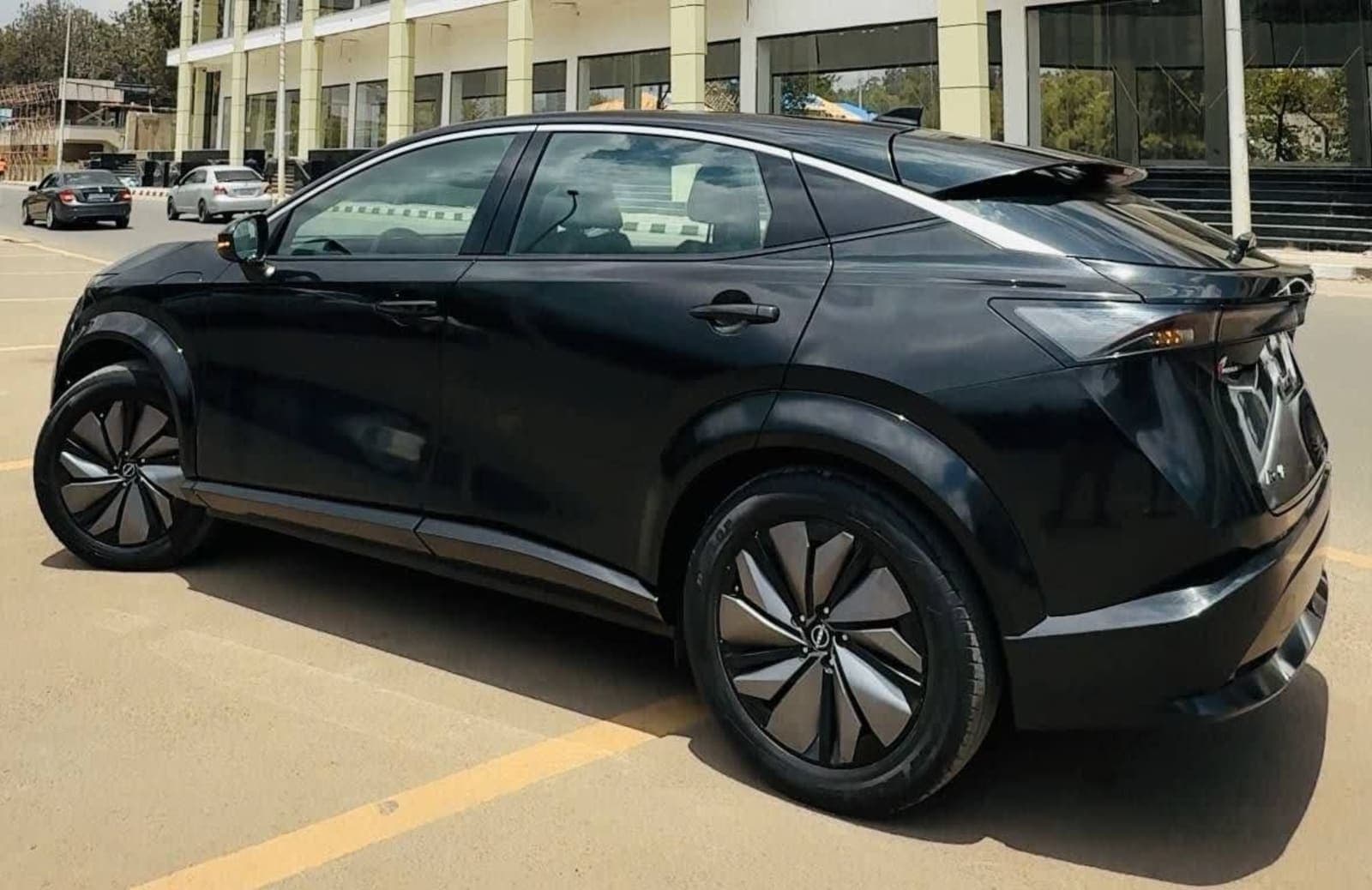 2023 Nissan ARIYA — photo 7