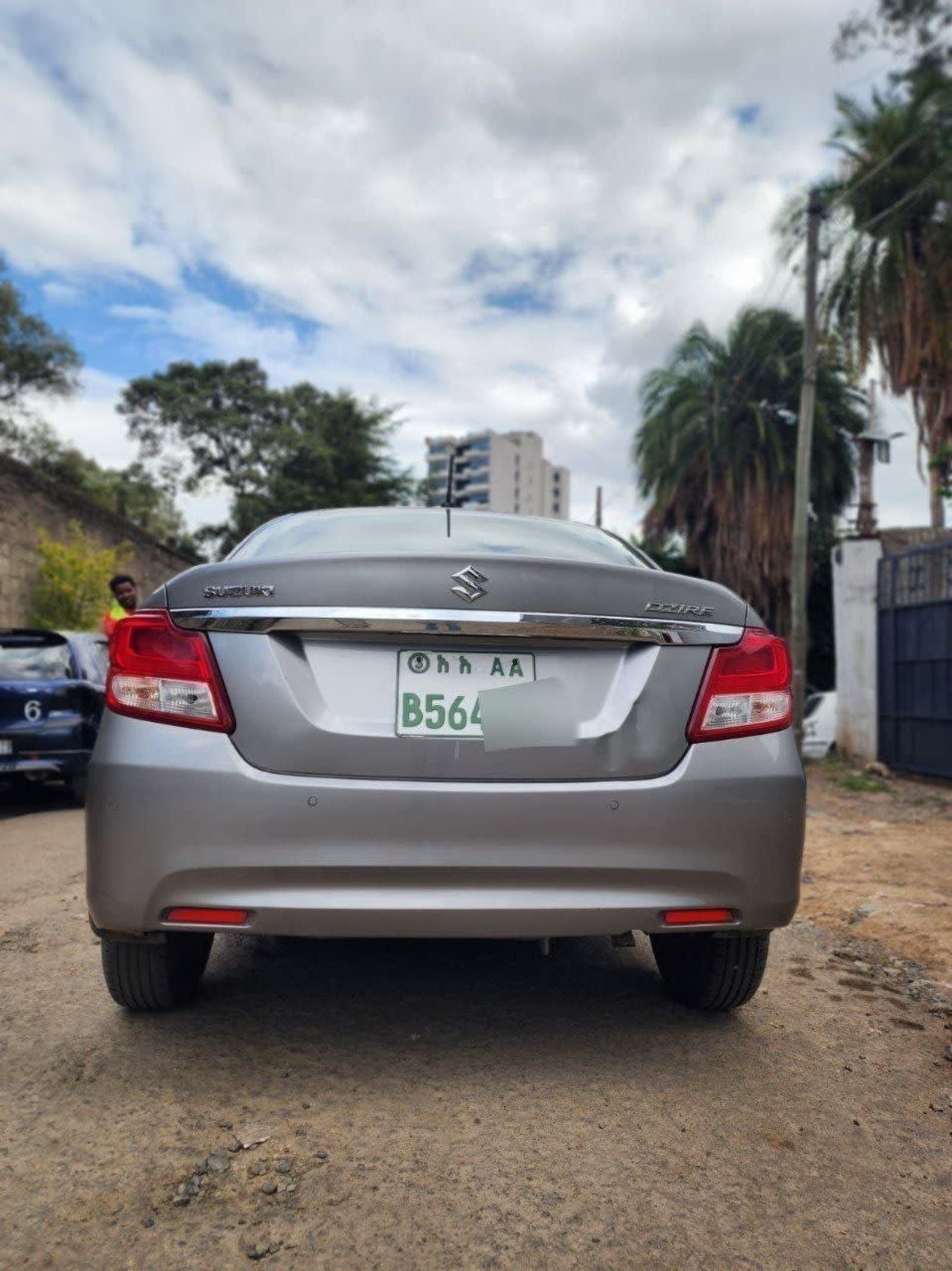 2022 Suzuki Dezire — photo 1