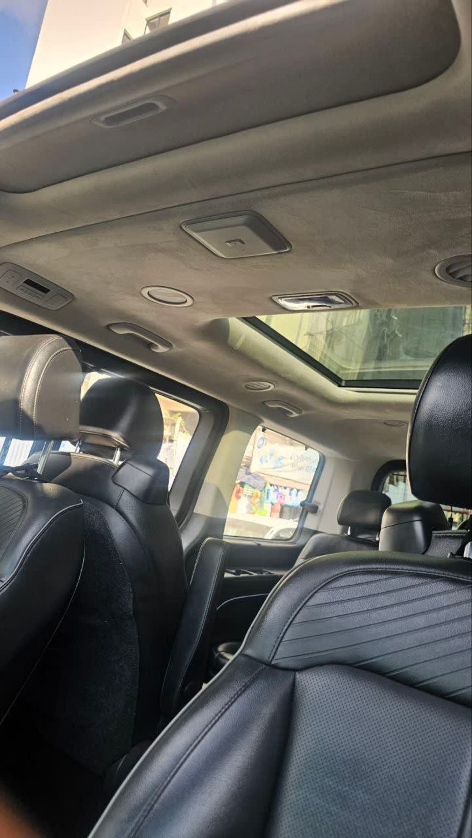 2022 Hyundai Staria — photo 3