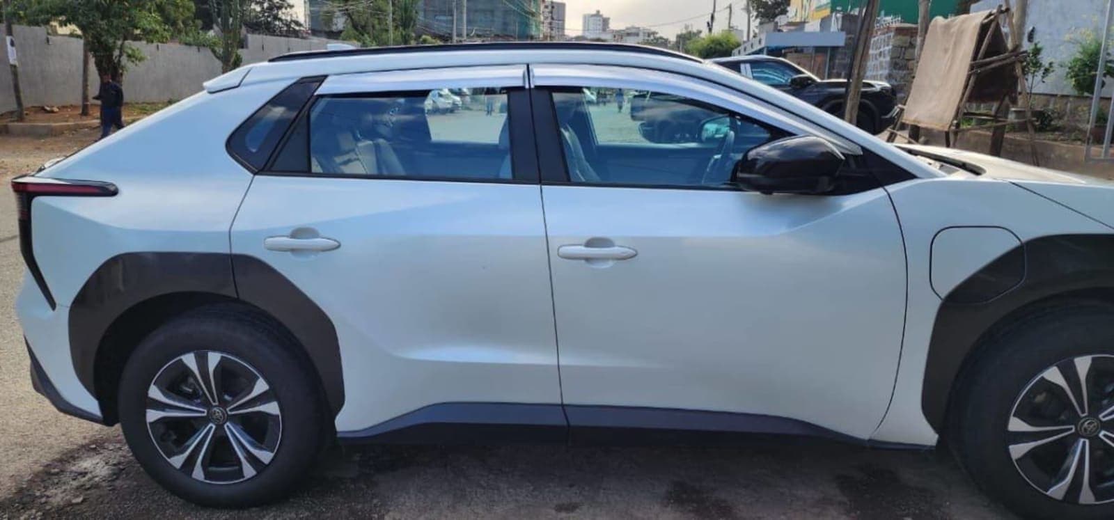 2023 Toyota BZ4X EV — photo 7