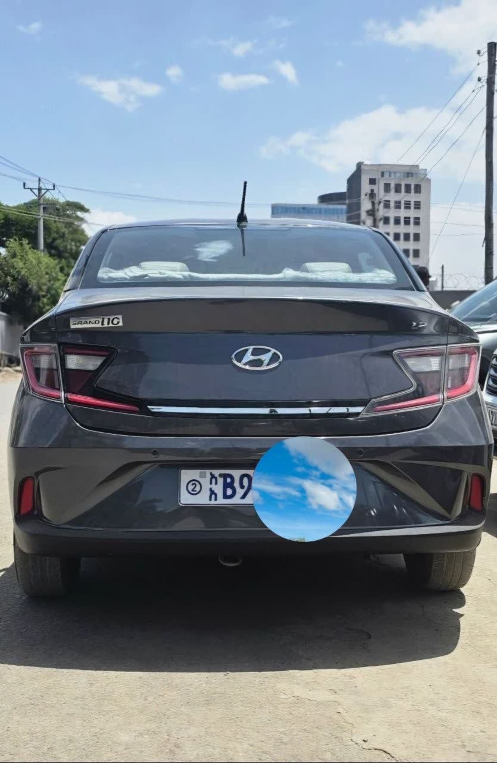 2021 Hyundai Grand i10 — photo 4