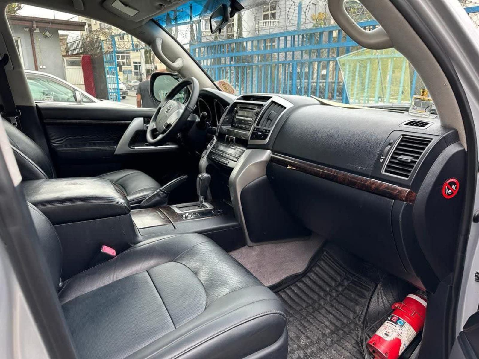2014 Toyota Landcruiser V8 VXR — photo 2