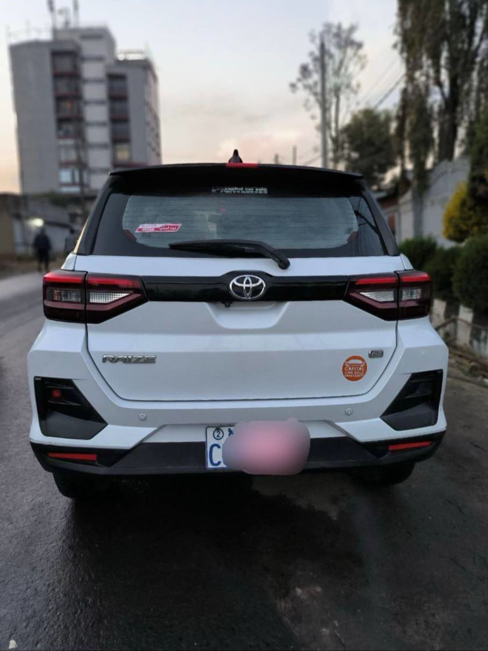 2022 Toyota Raize — photo 1