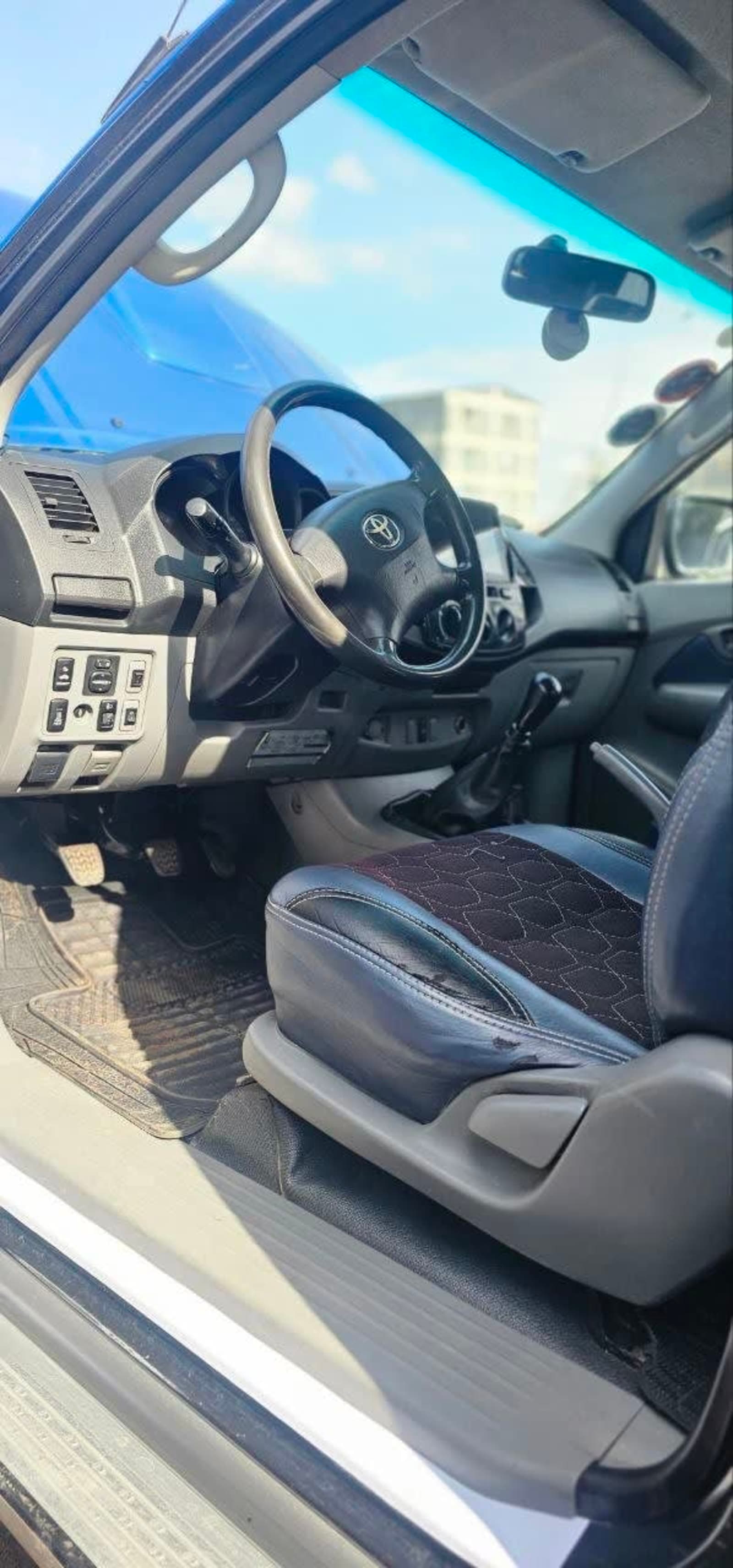 2008 Toyota Vigo D4D Kincup — photo 2
