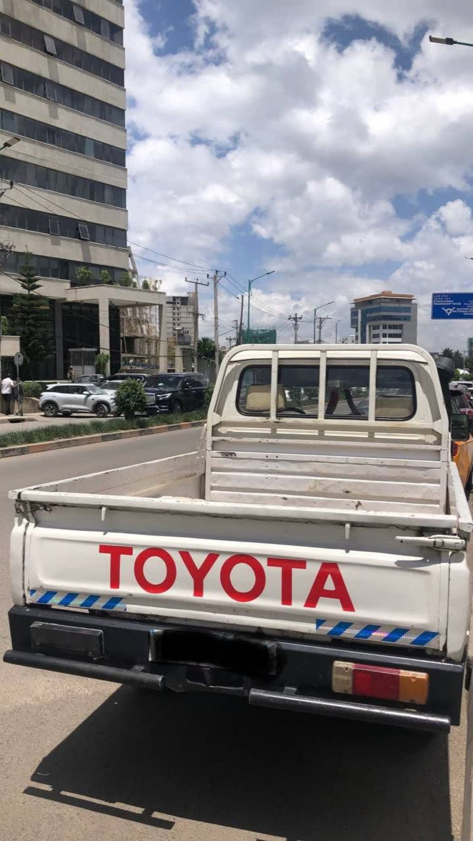 1997 Toyota Land Cruiser Single Cab — photo 4