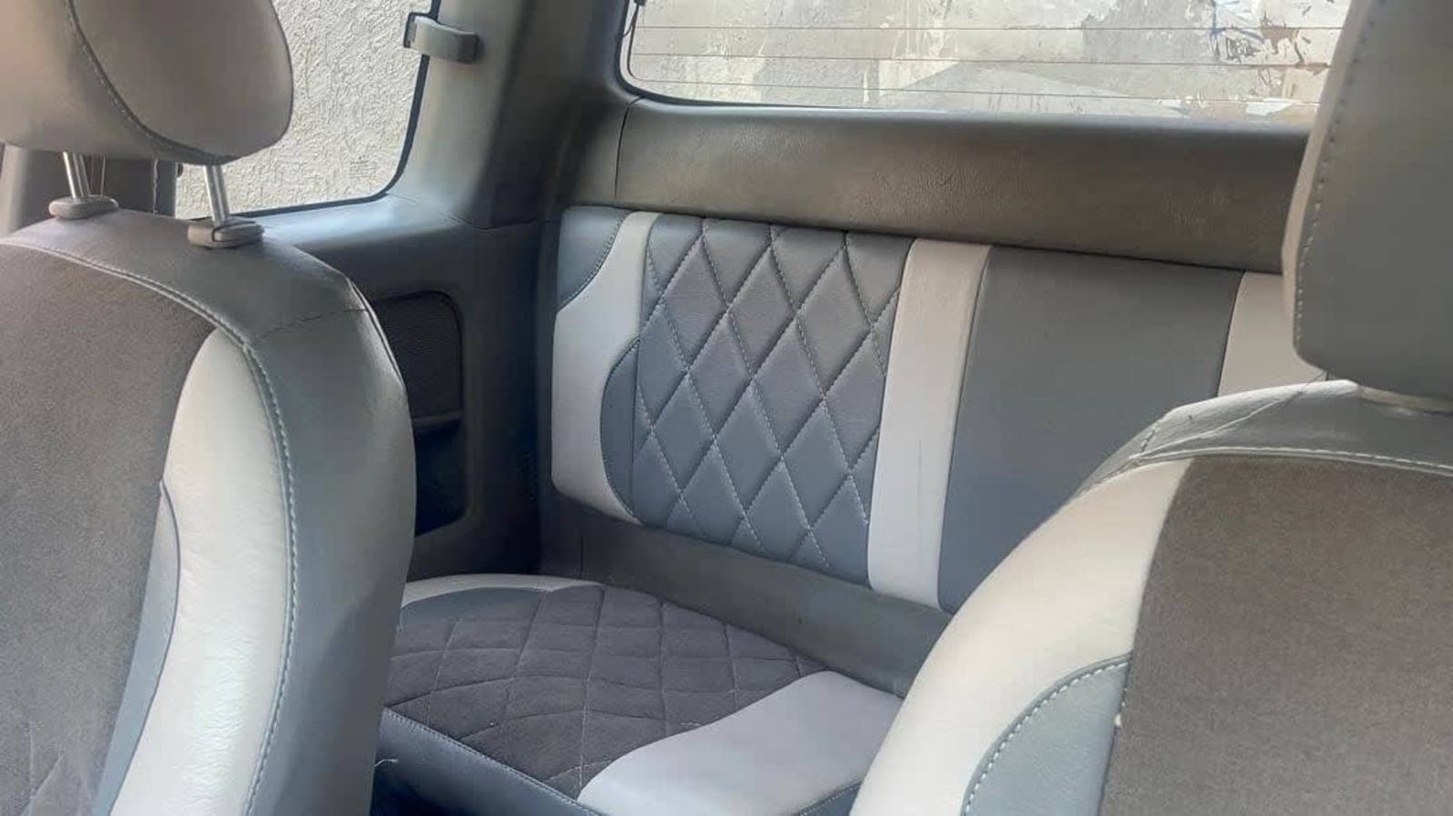 2008 Toyota Hilux King Cab — photo 2