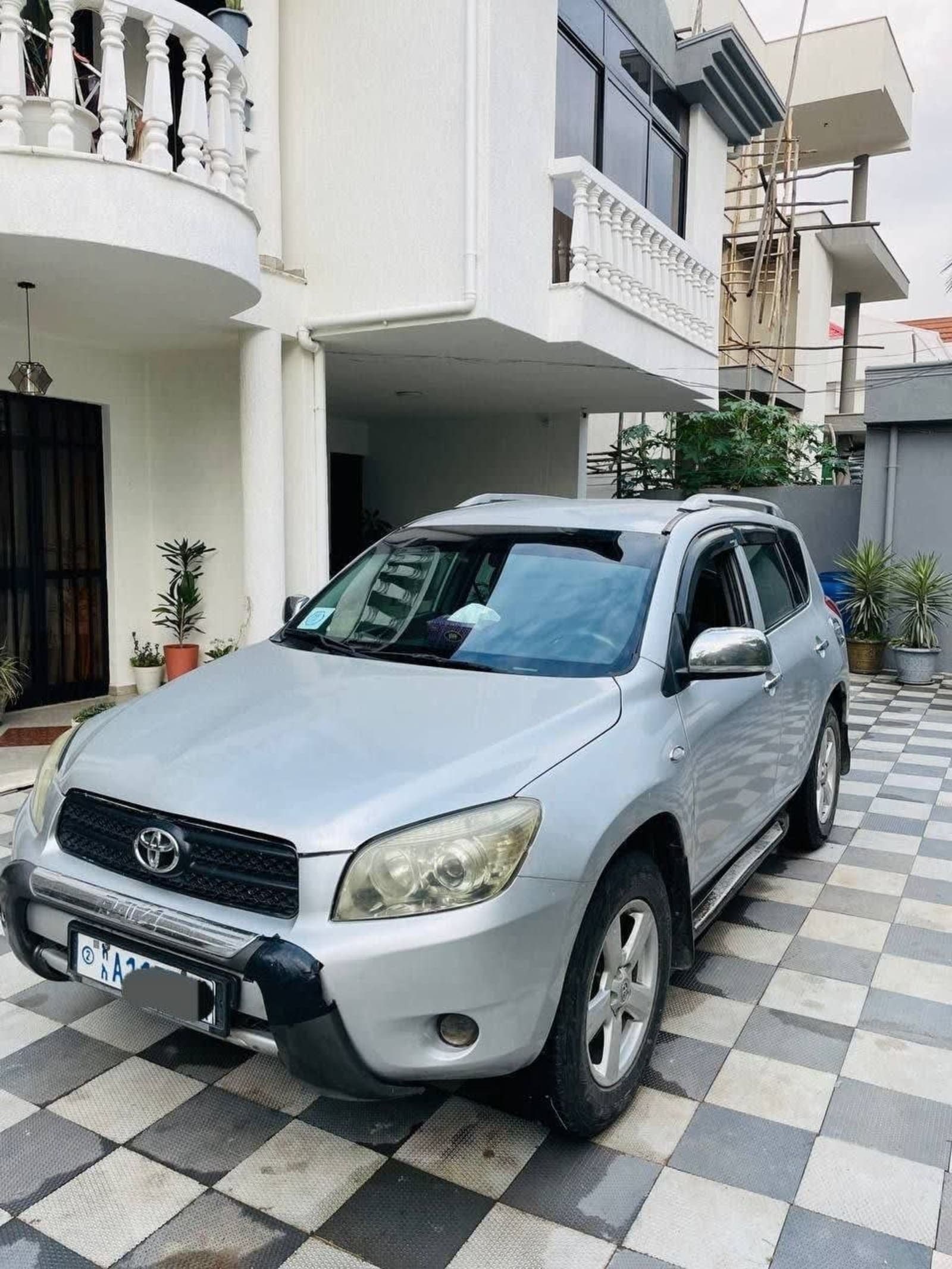 2006 Toyota RAV 4 โ photo 2