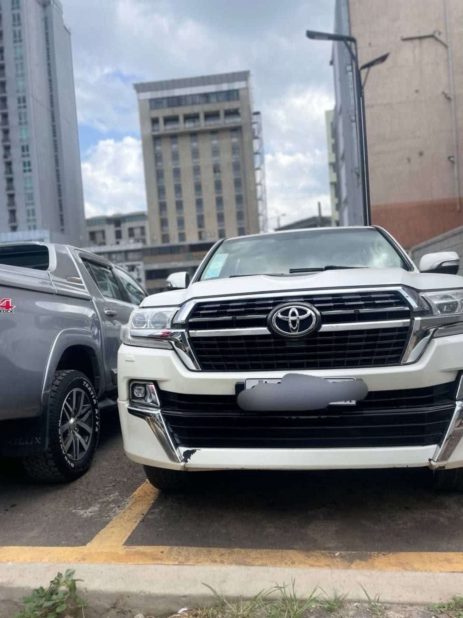 2010 Toyota Landcruiser GXR — photo 7