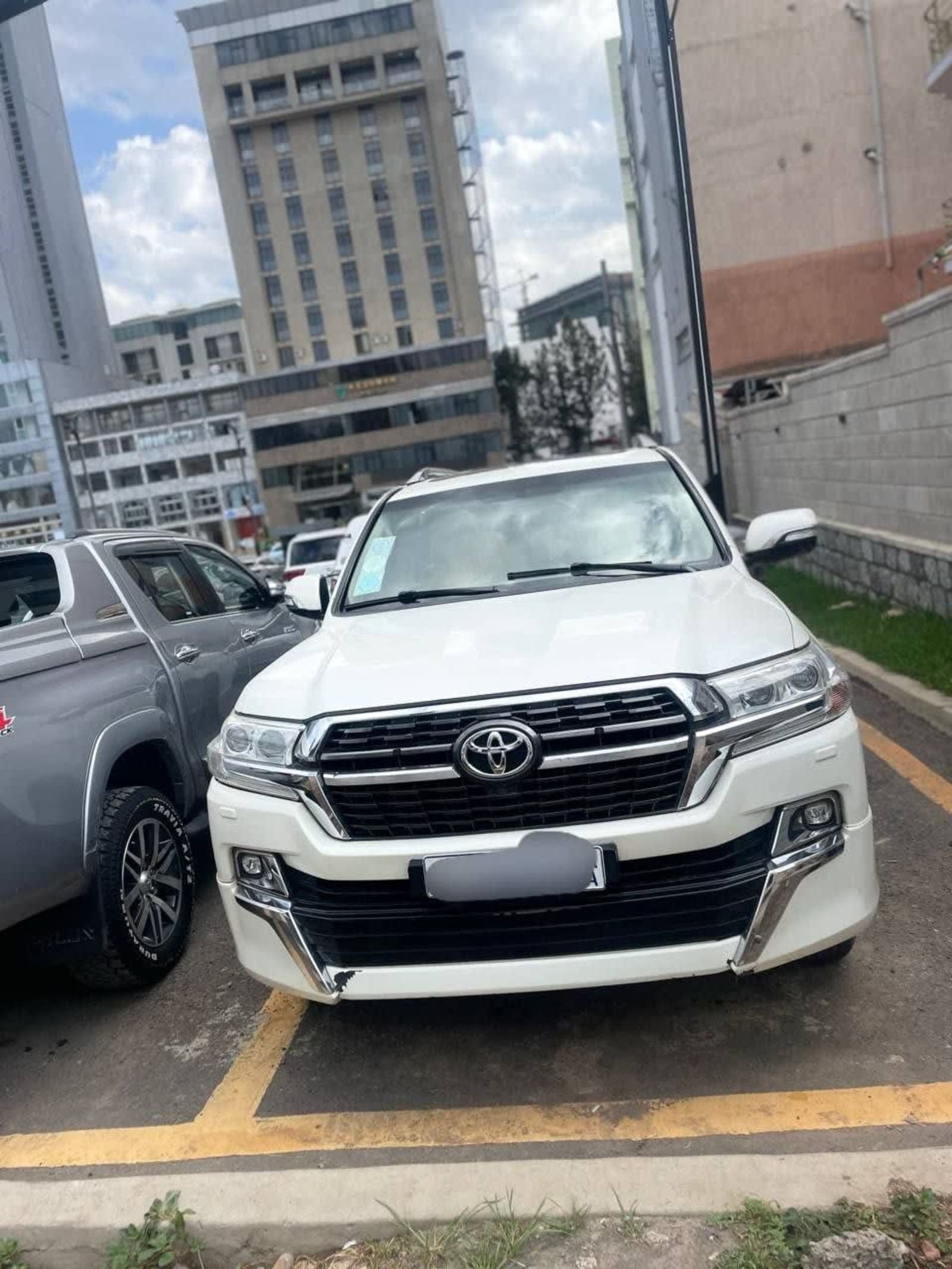 2010 Toyota Landcruiser GXR — photo 8