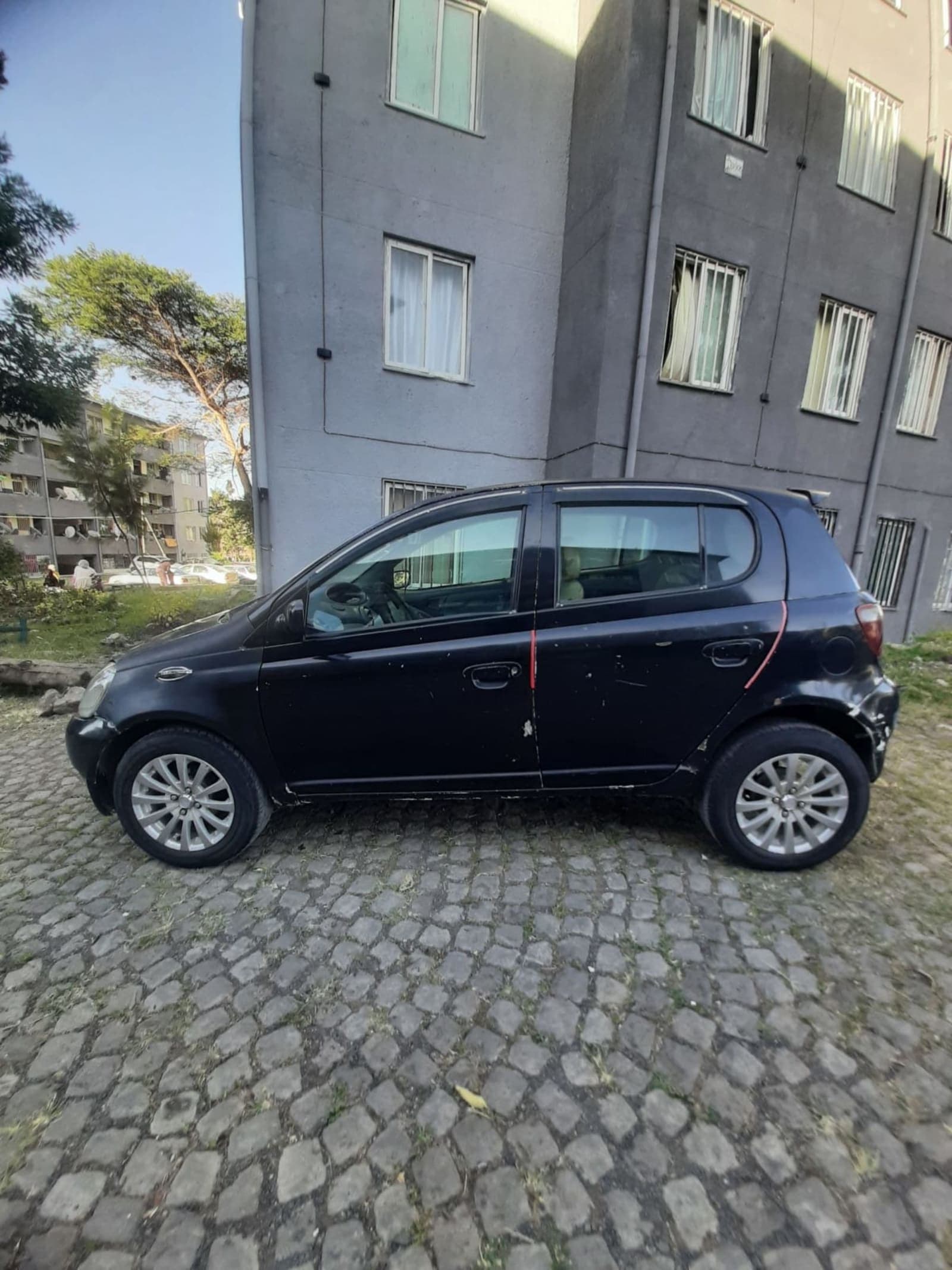 2000 Toyota Vitz — photo 5