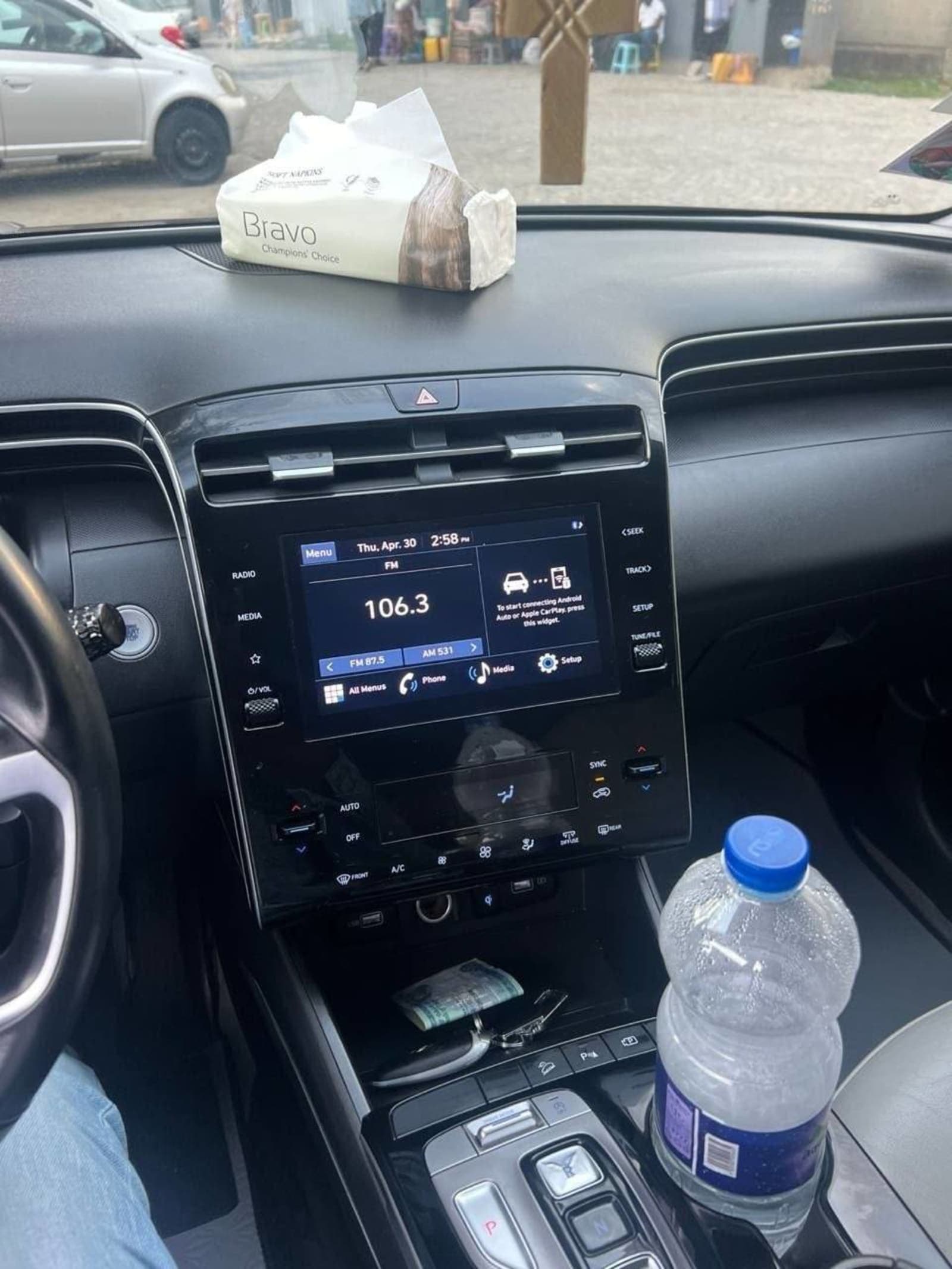 2022 Hyundai Tucson — photo 2