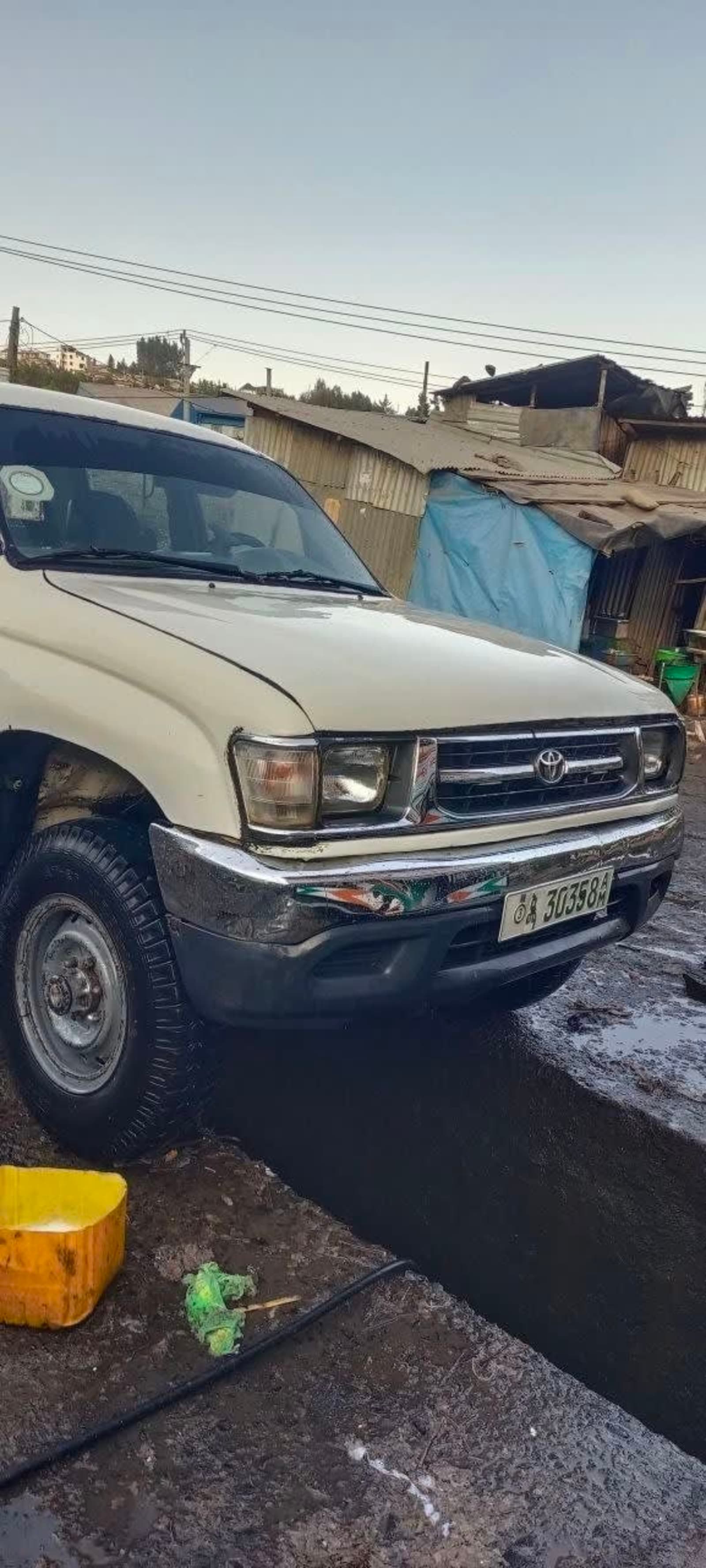 1998 Toyota 3L — photo 2