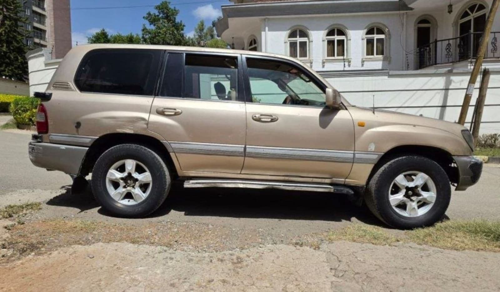 2004 Toyota Land Cruiser 105 — photo 6
