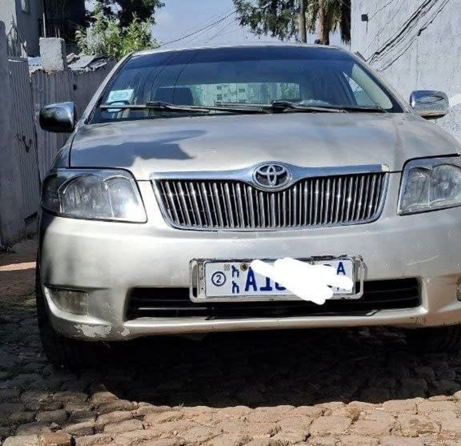 2004 Toyota Corolla — photo 1