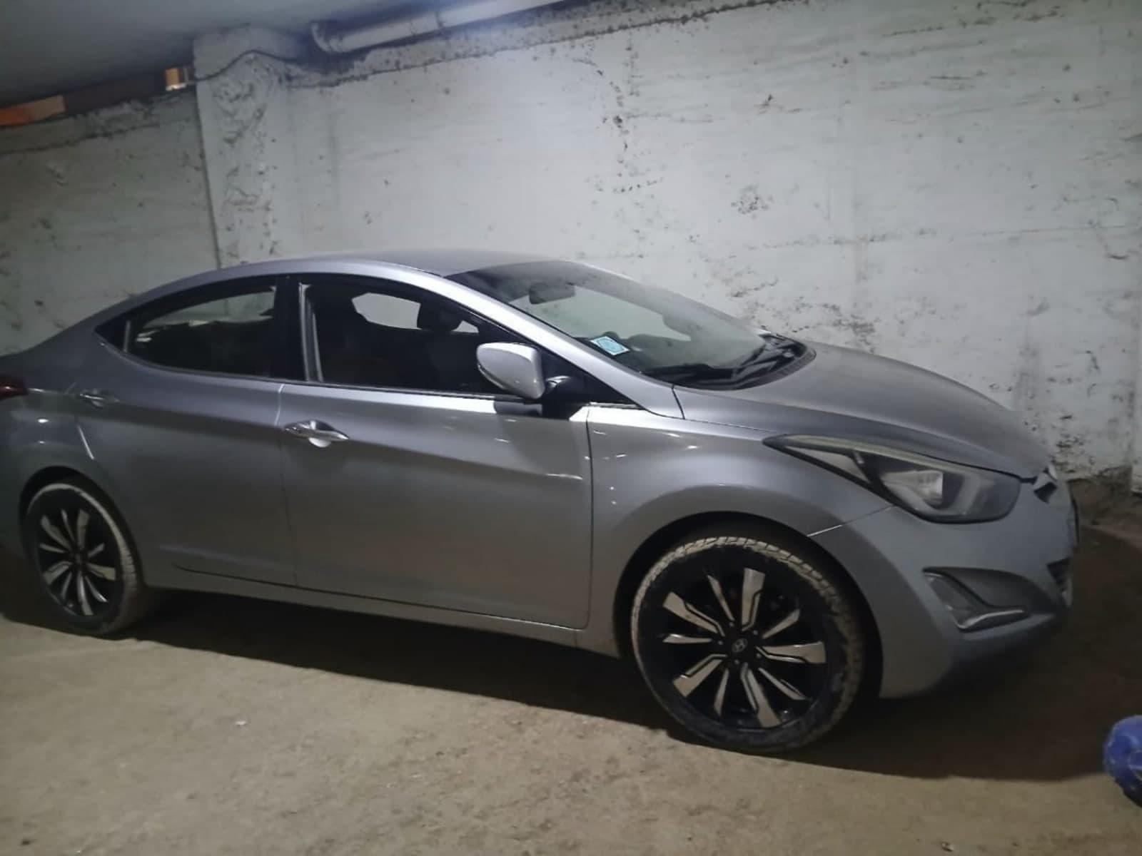 2012 Hyundai Elantra