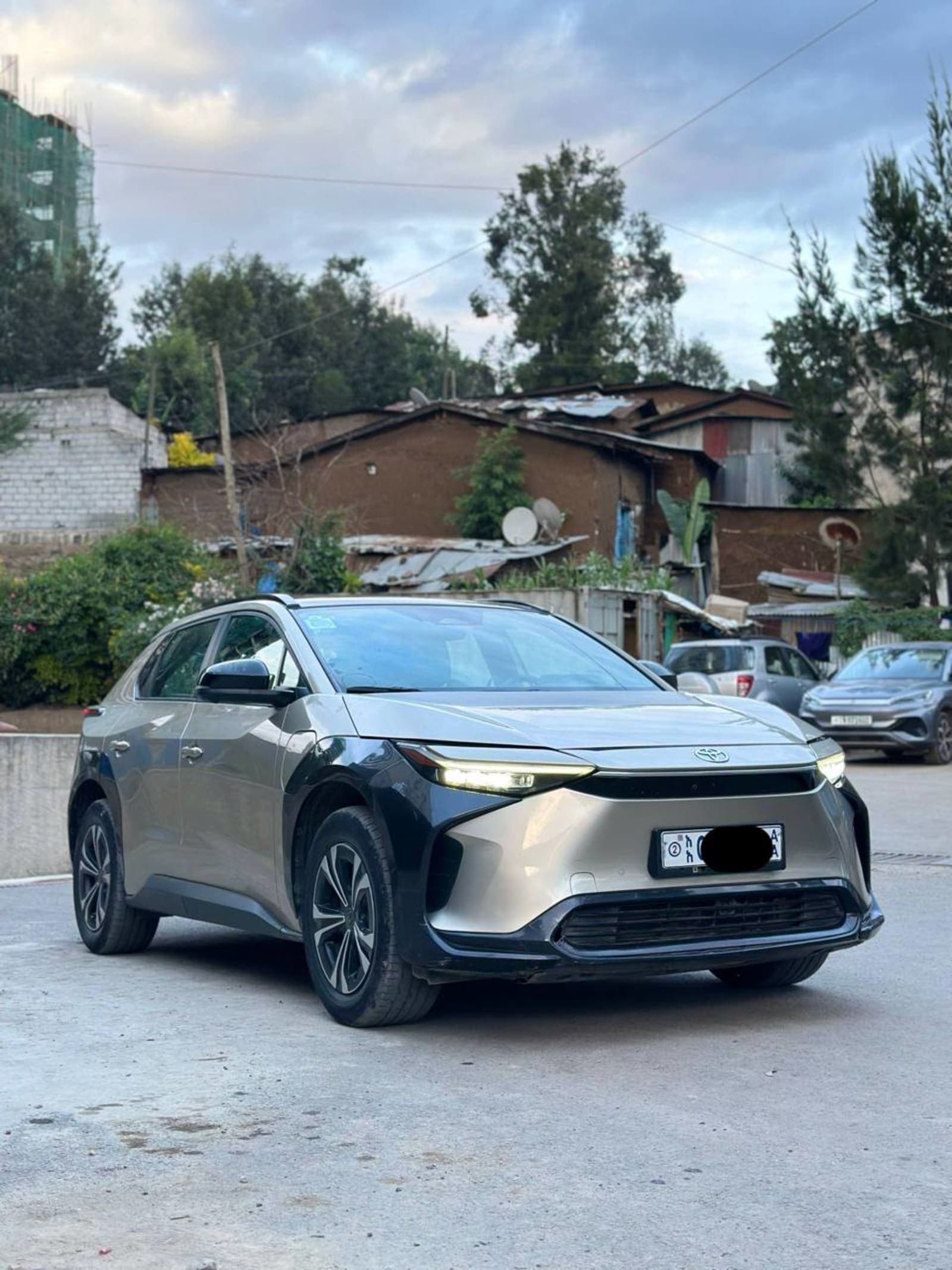 2023 Toyota BZ4X EV — photo 5