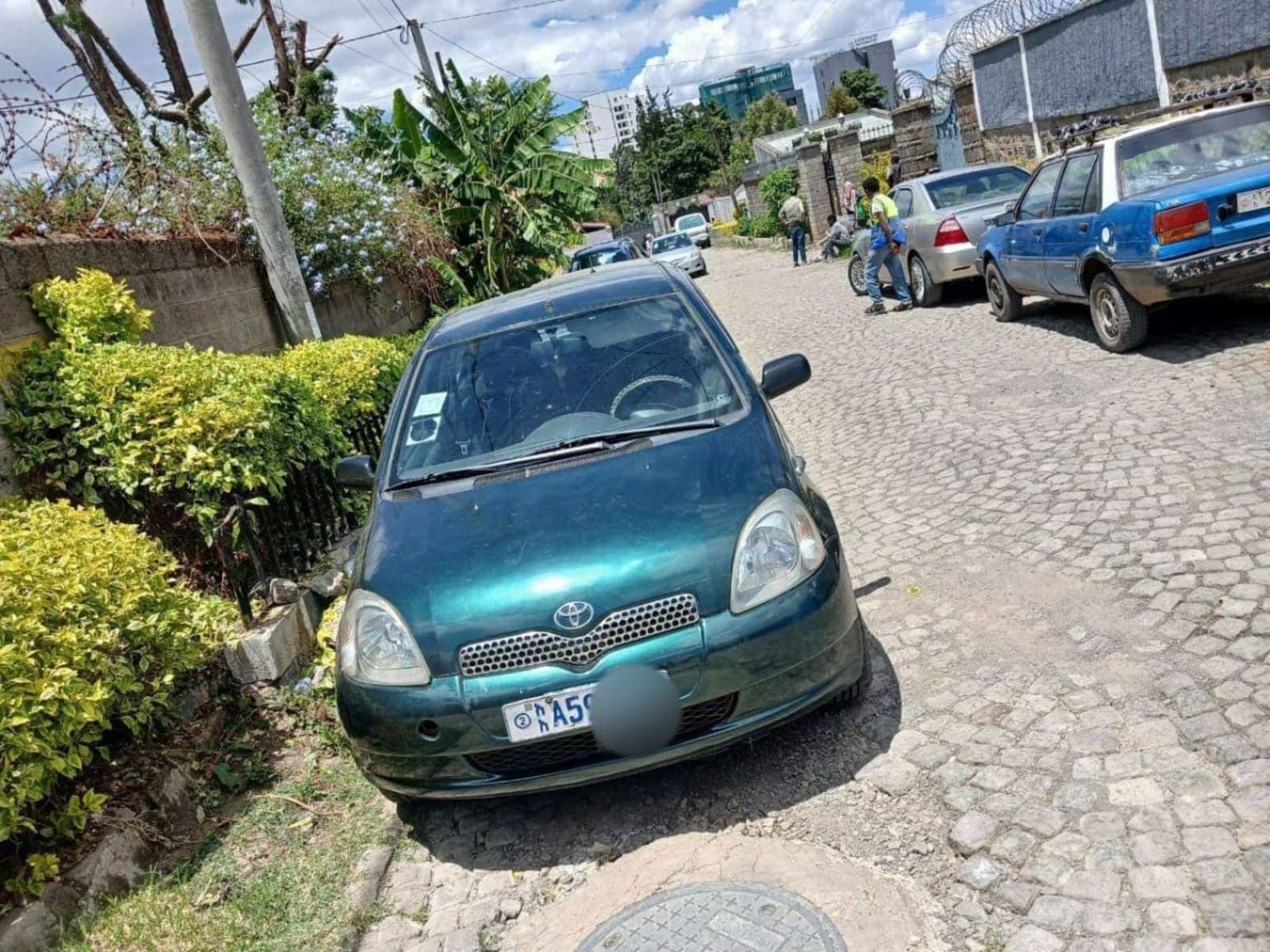 2003 Toyota Vitz Yaris — photo 1