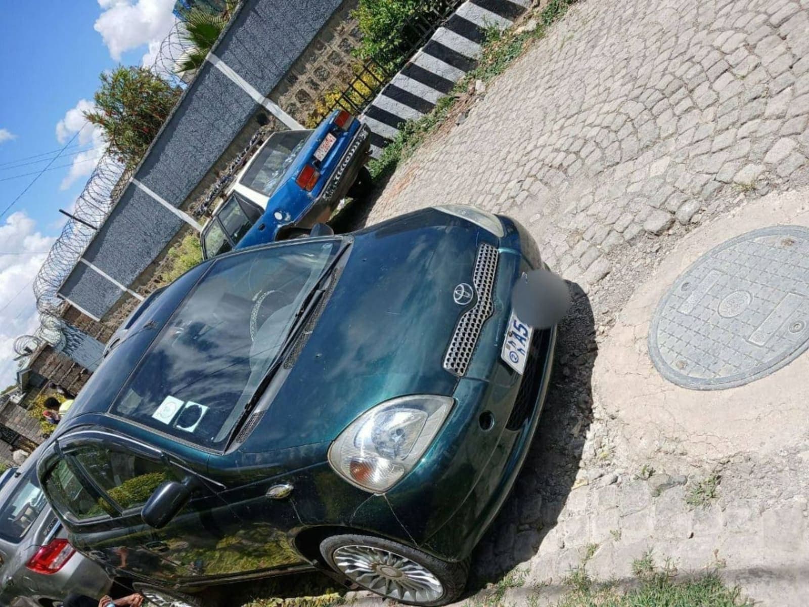 2003 Toyota Vitz Yaris — photo 4