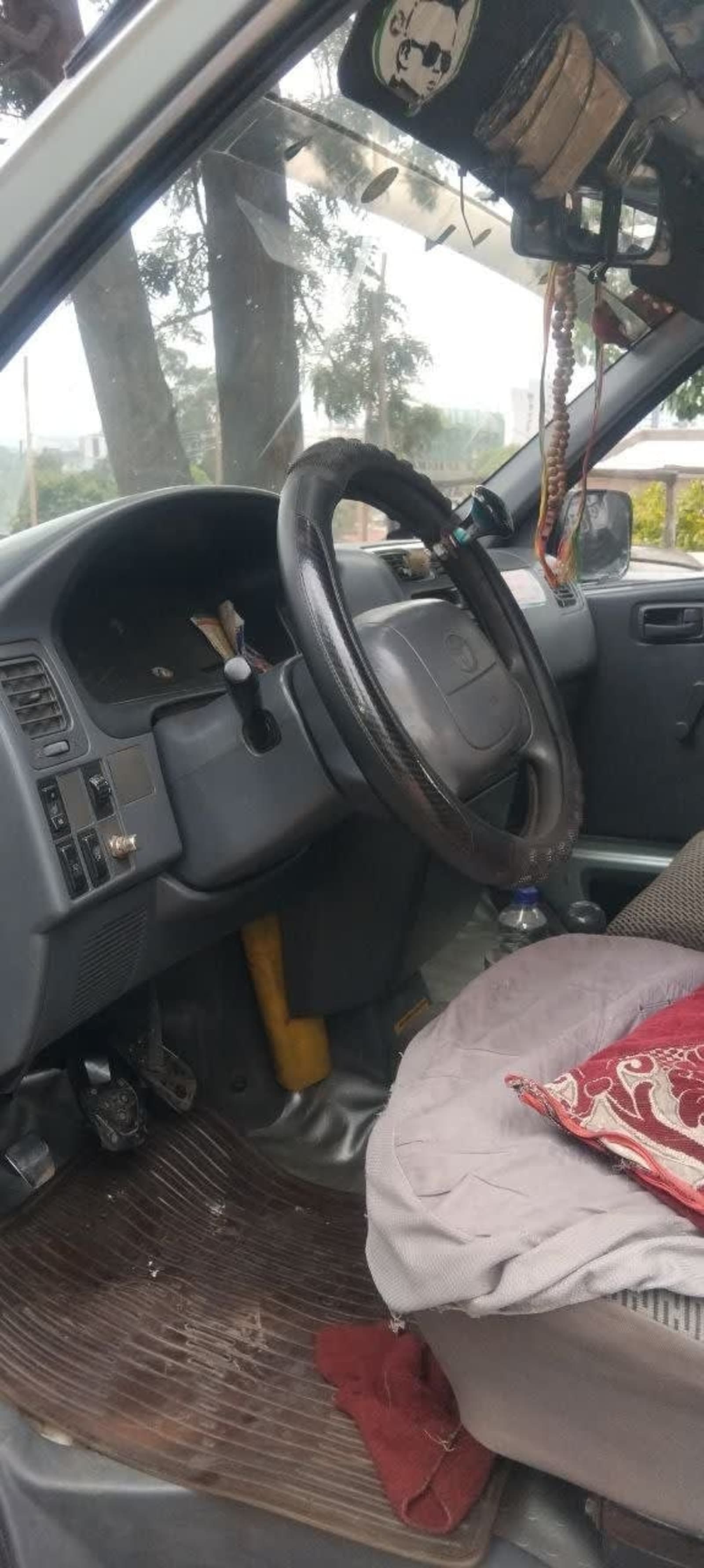 2000 Toyota Dolphin — photo 5